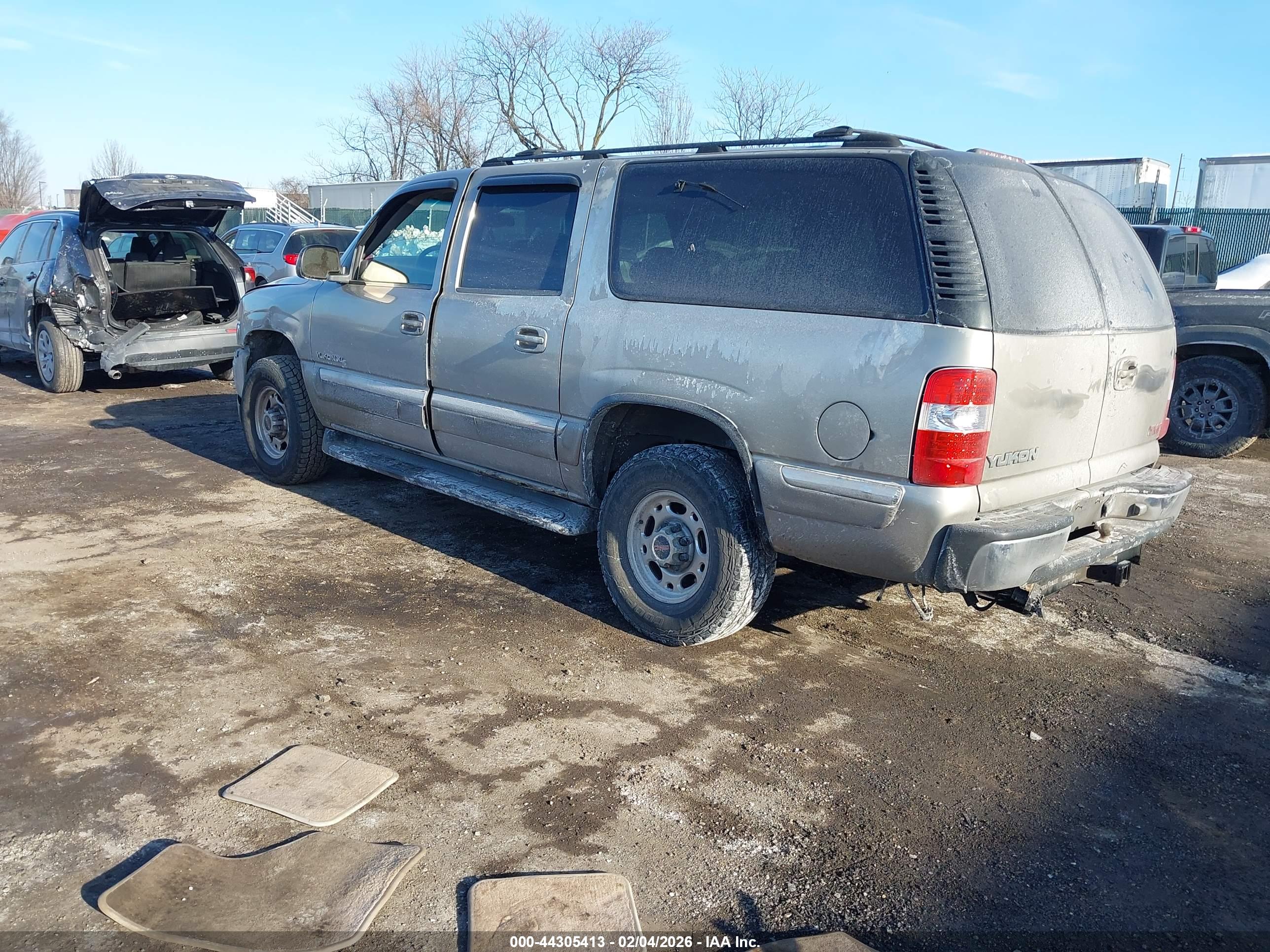GMC YUKON image 3