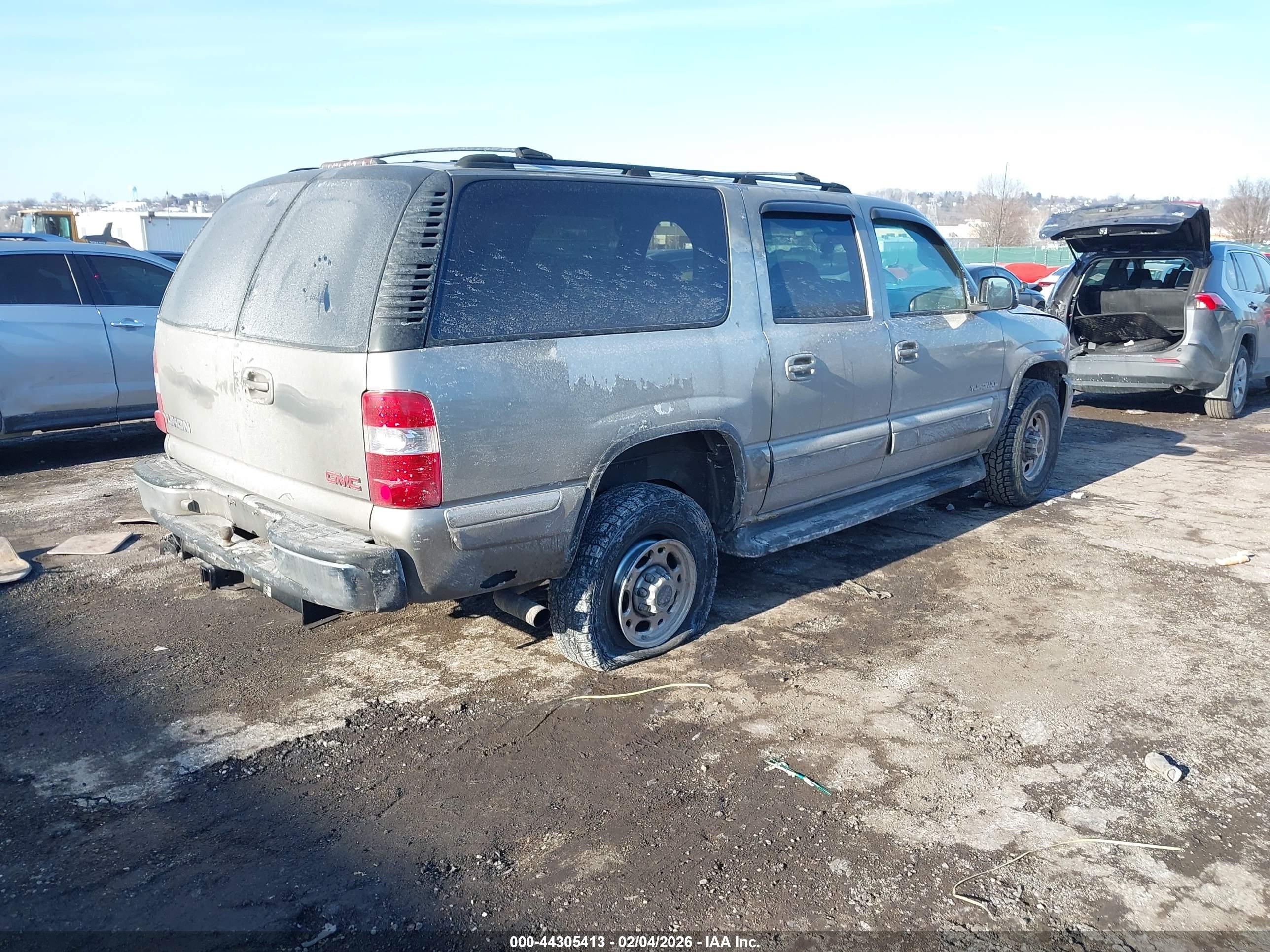 GMC YUKON image 4