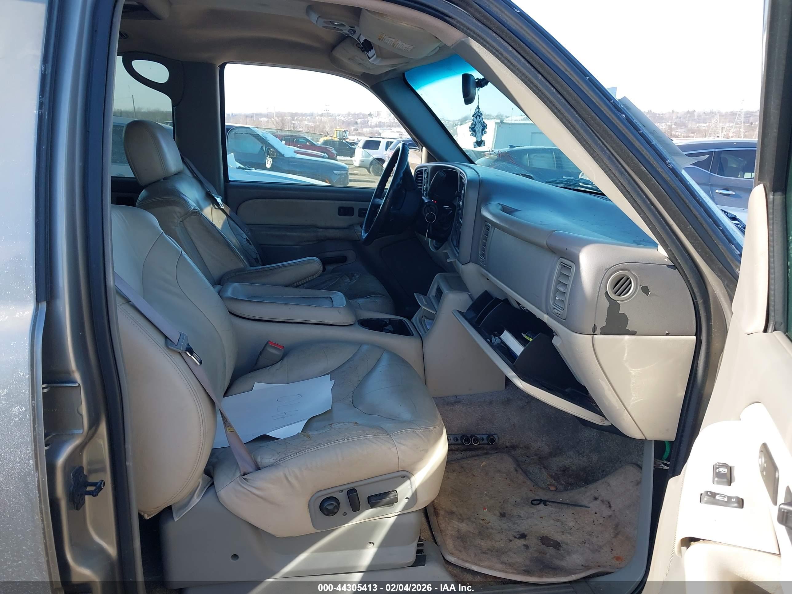 GMC YUKON image 5