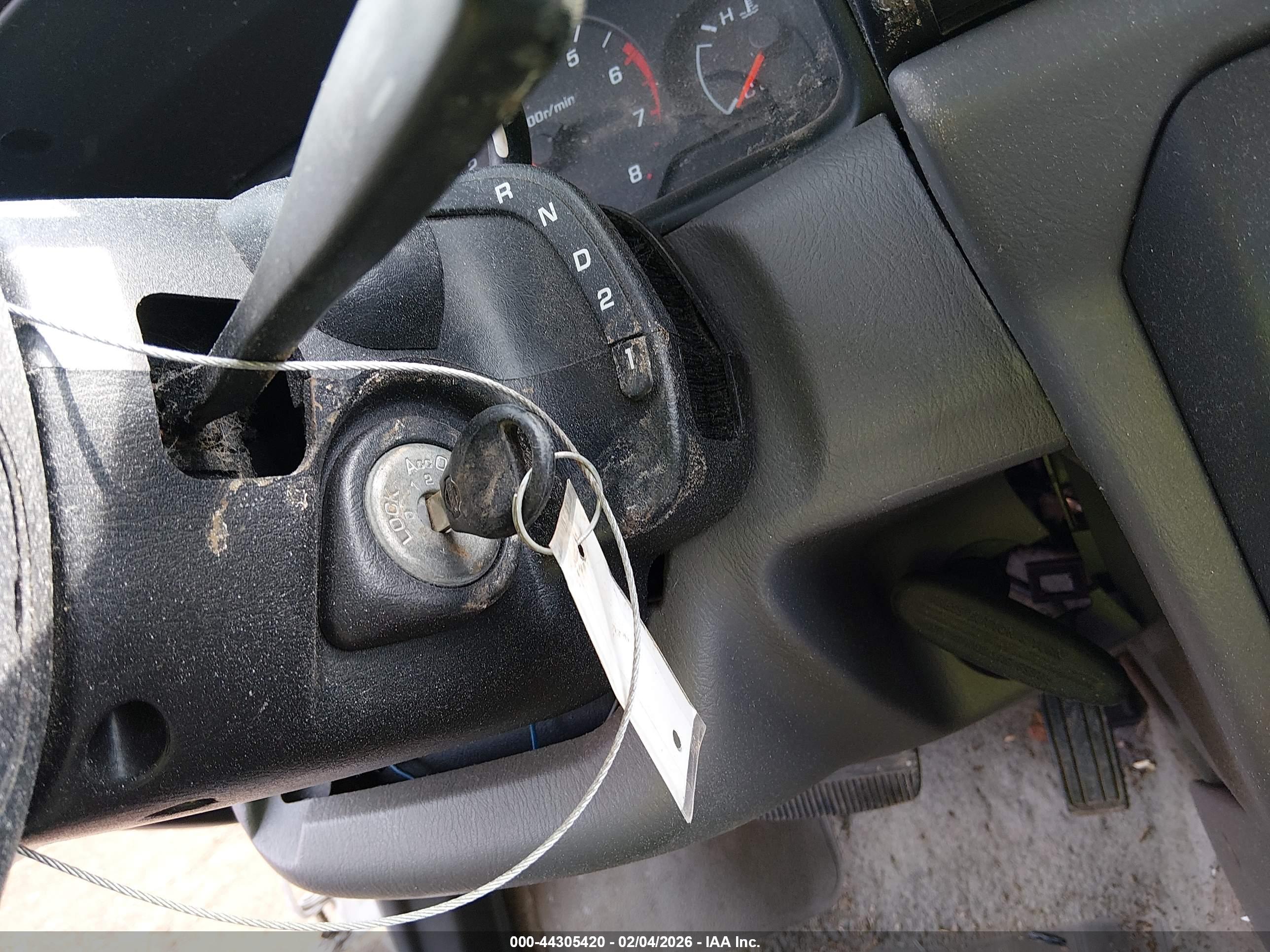 NISSAN FRONTIER image 11