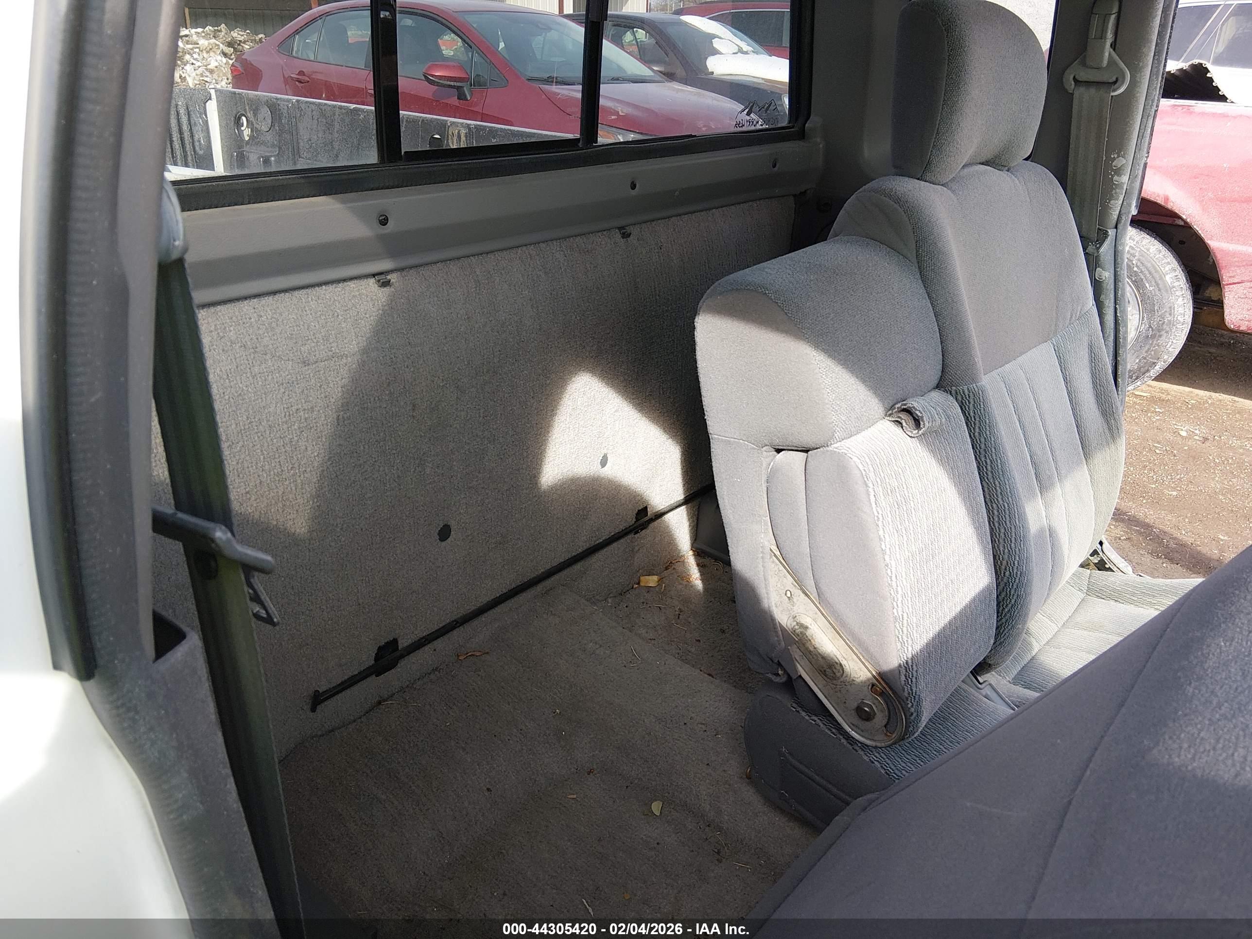 NISSAN FRONTIER image 8