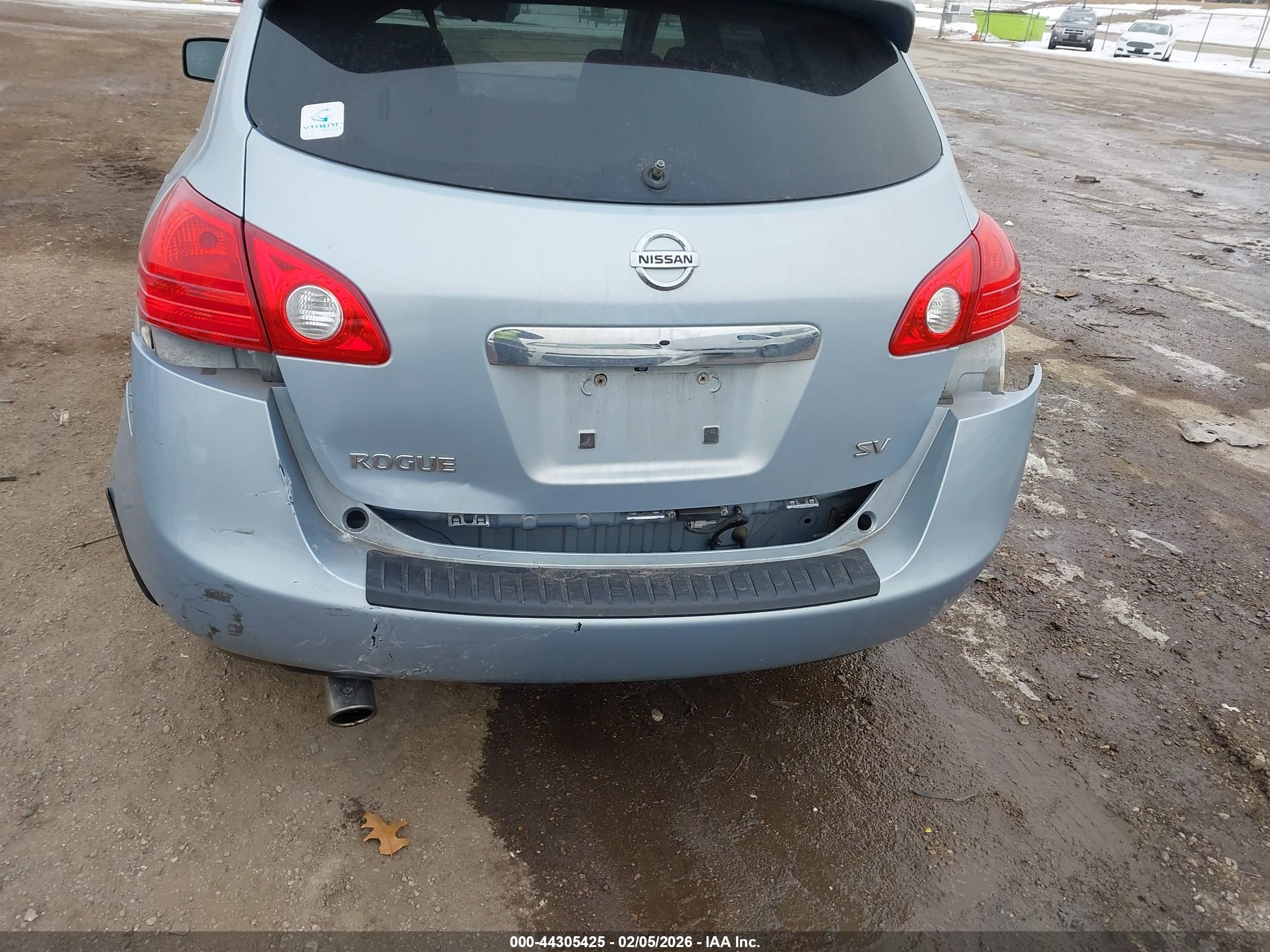 NISSAN ROGUE image 6