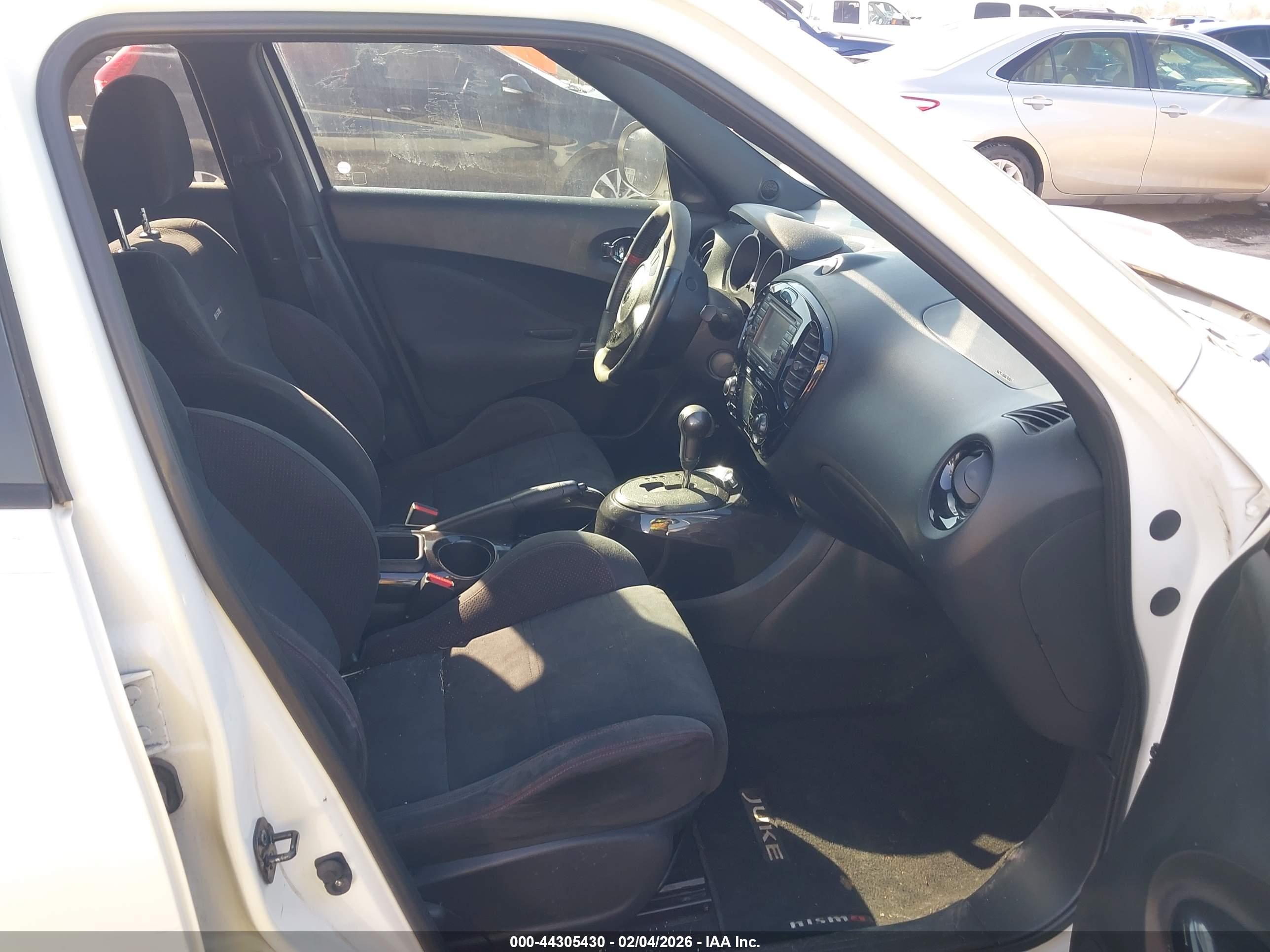 NISSAN JUKE image 5