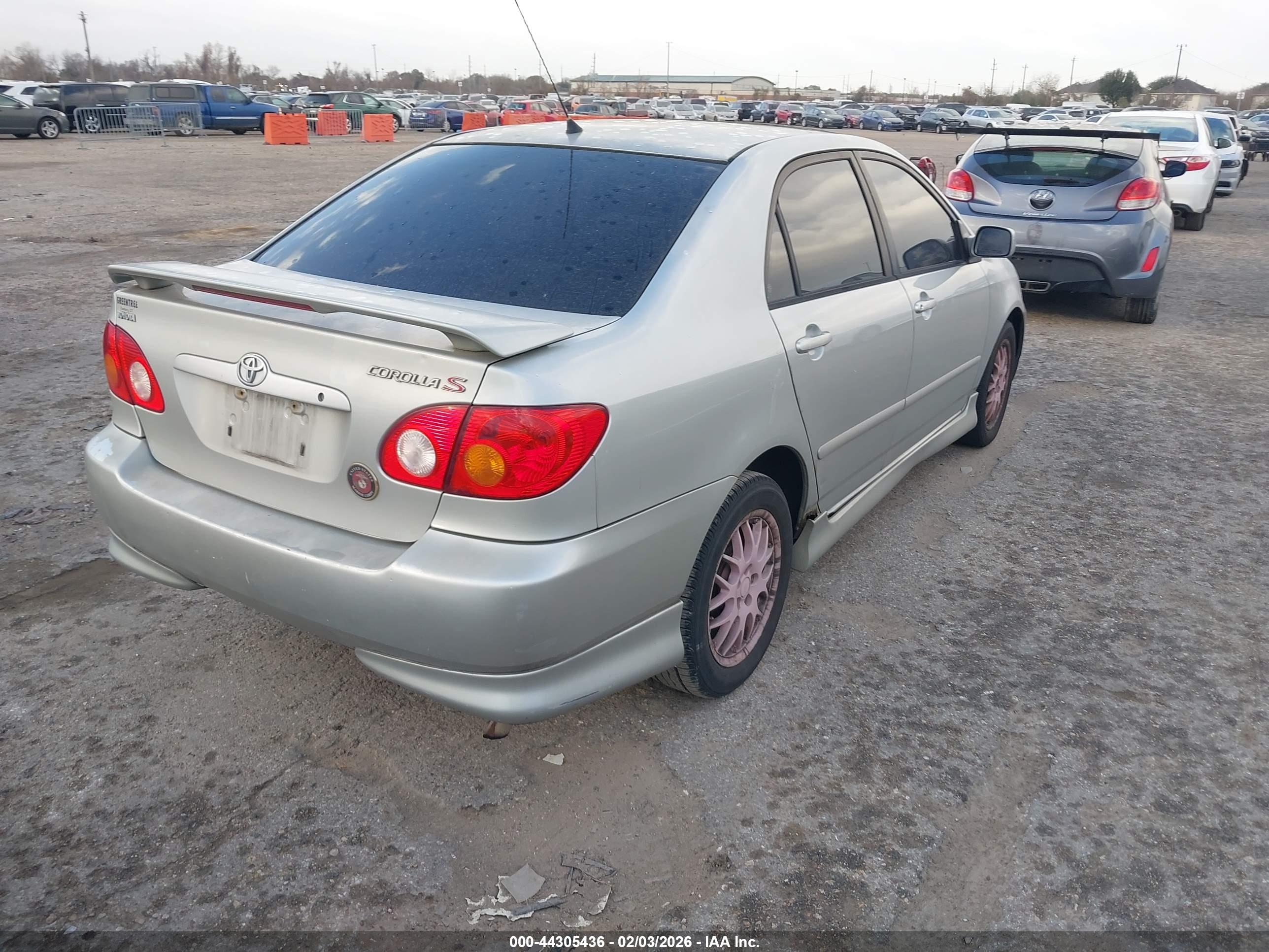 TOYOTA COROLLA image 4
