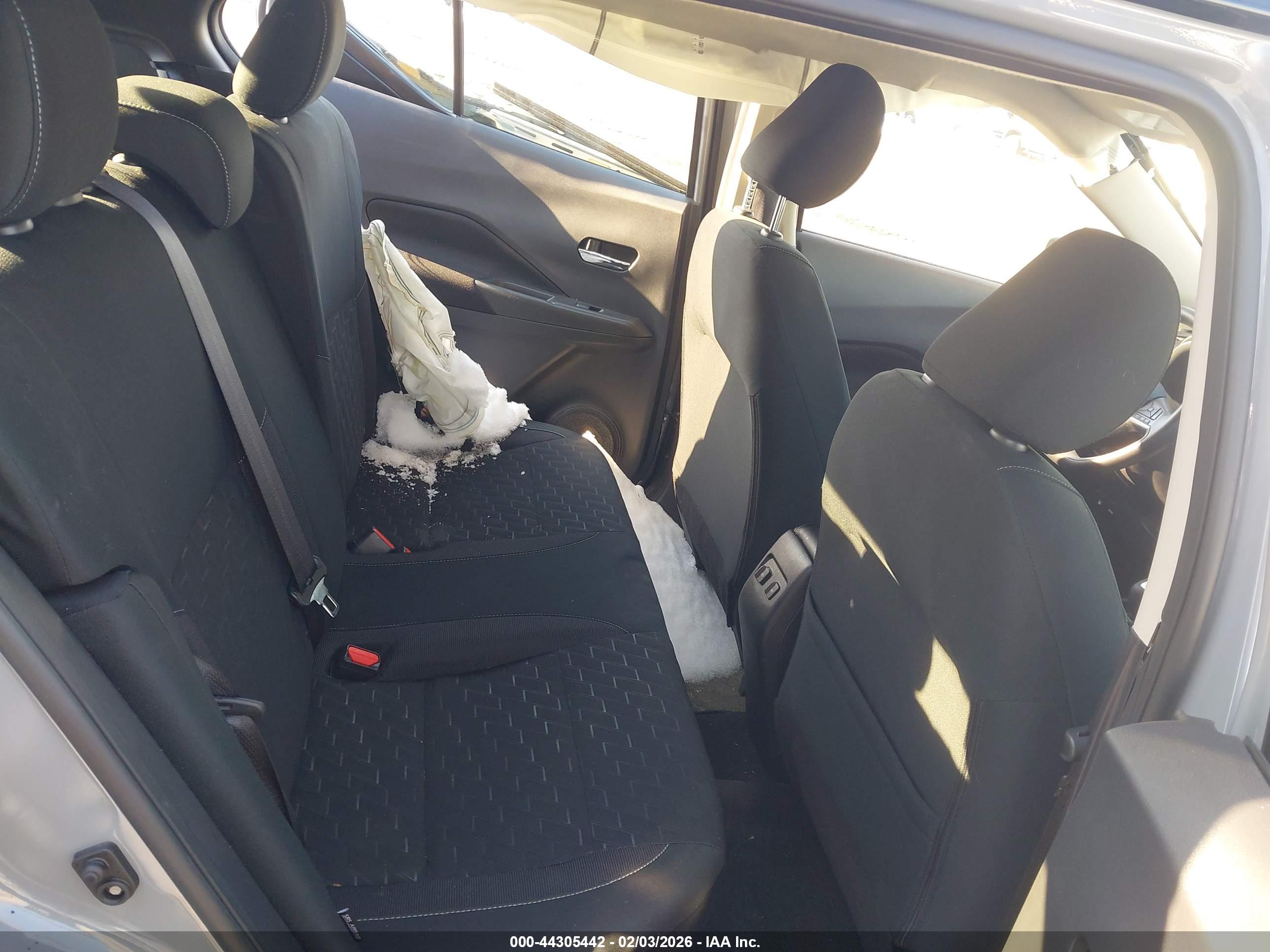 NISSAN KICKS image 8