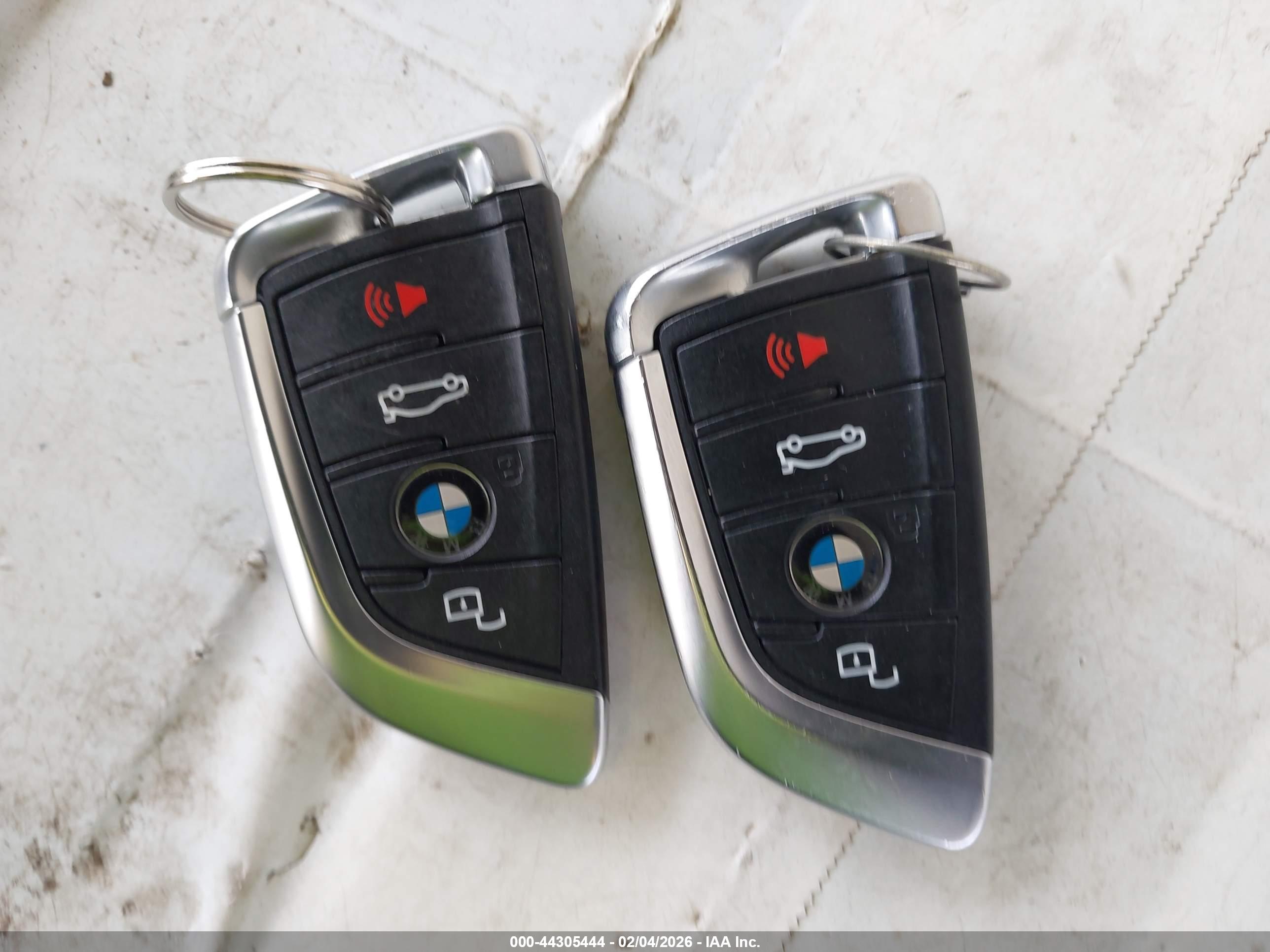 BMW M4 image 11