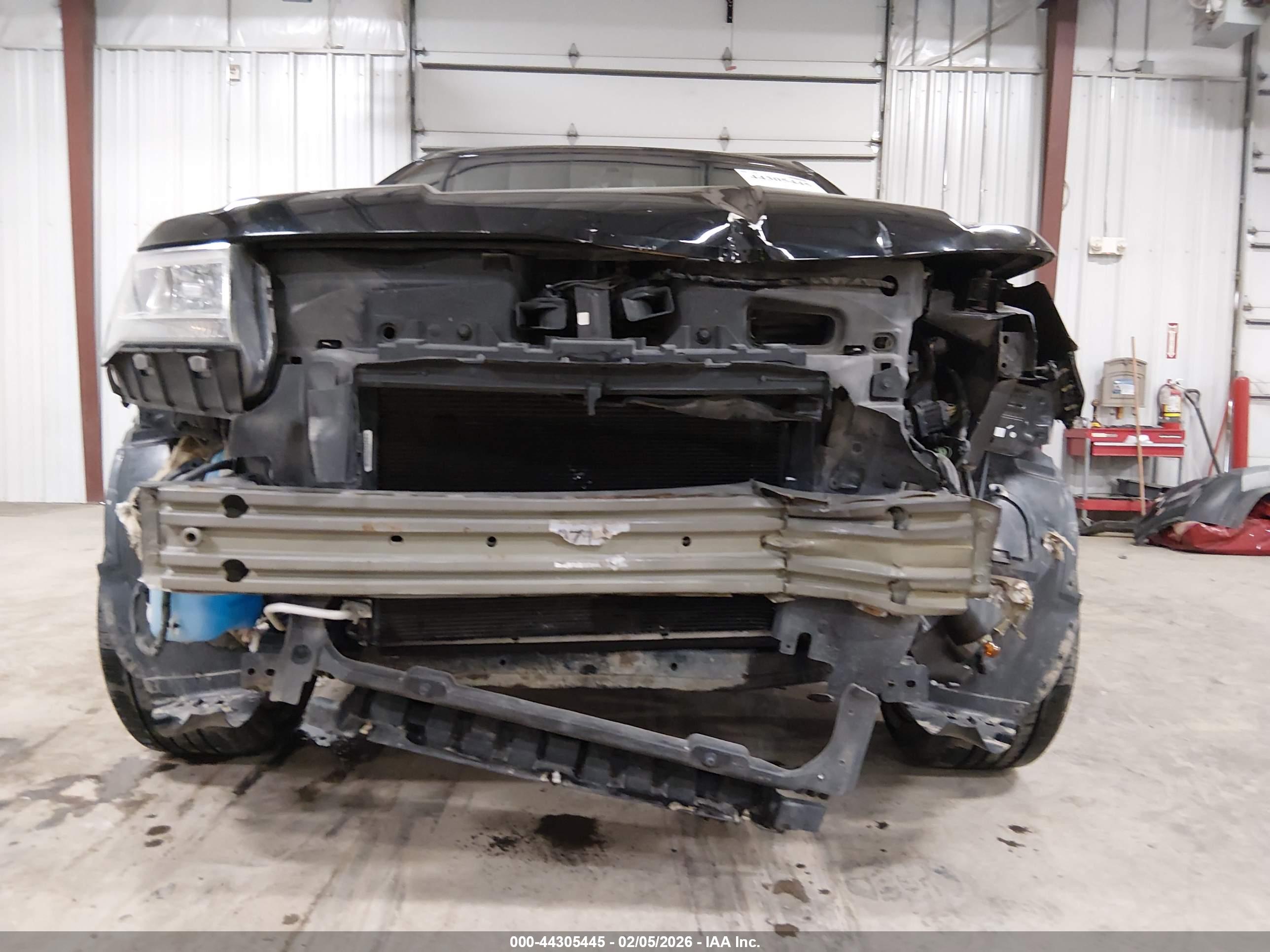 FORD EXPLORER image 6