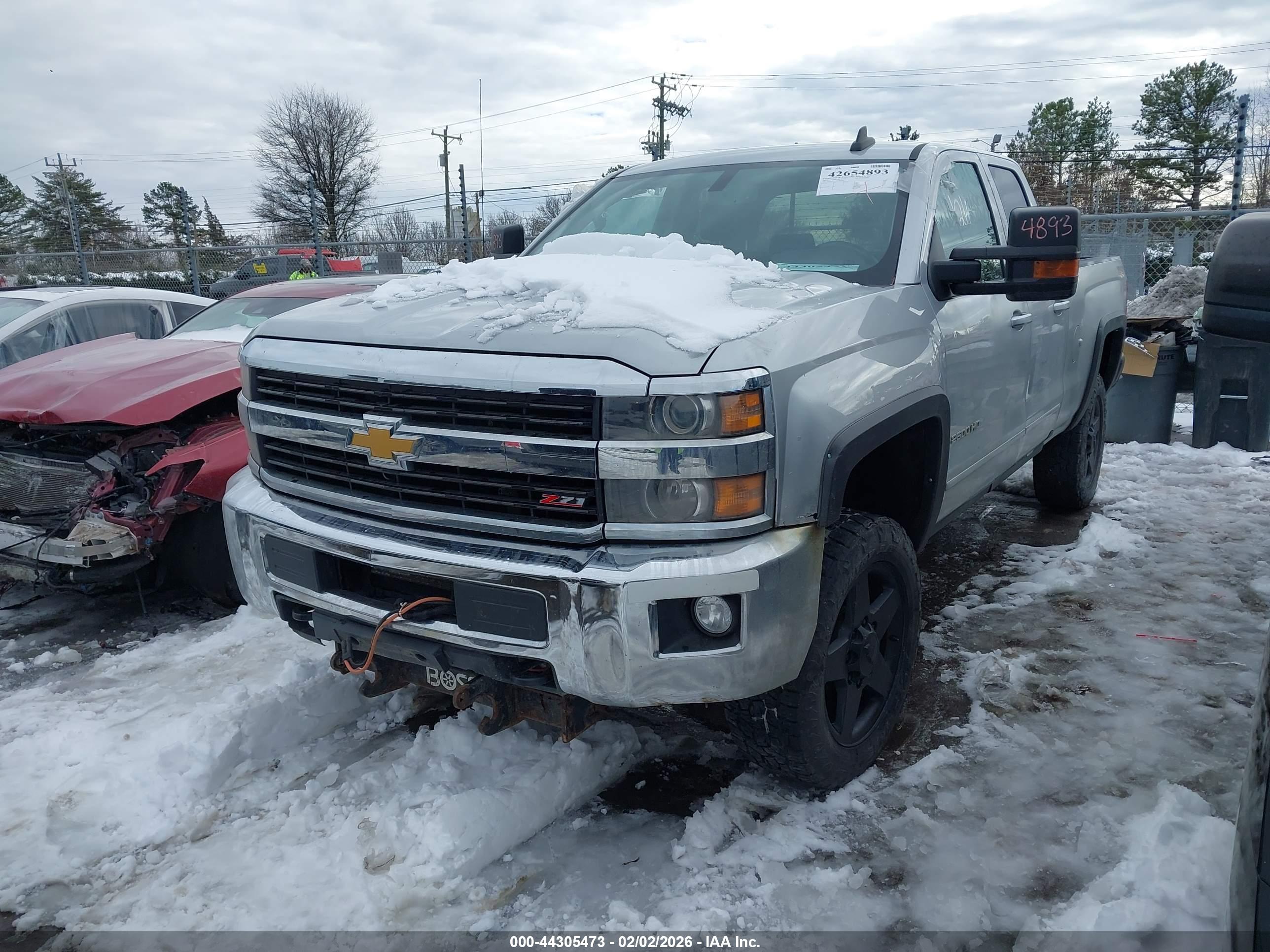 CHEVROLET SILVERADO image 2