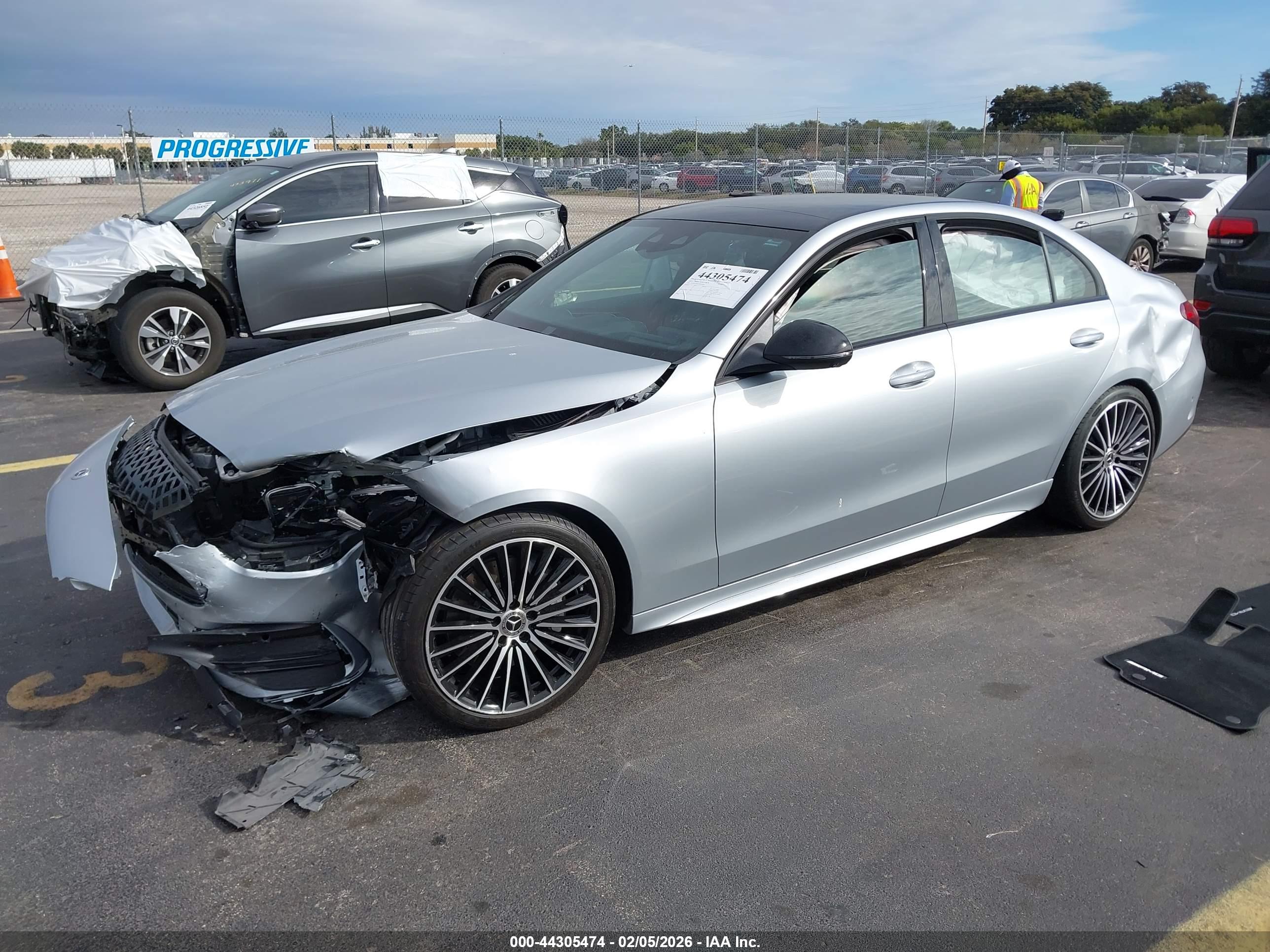 MERCEDES-BENZ C image 2