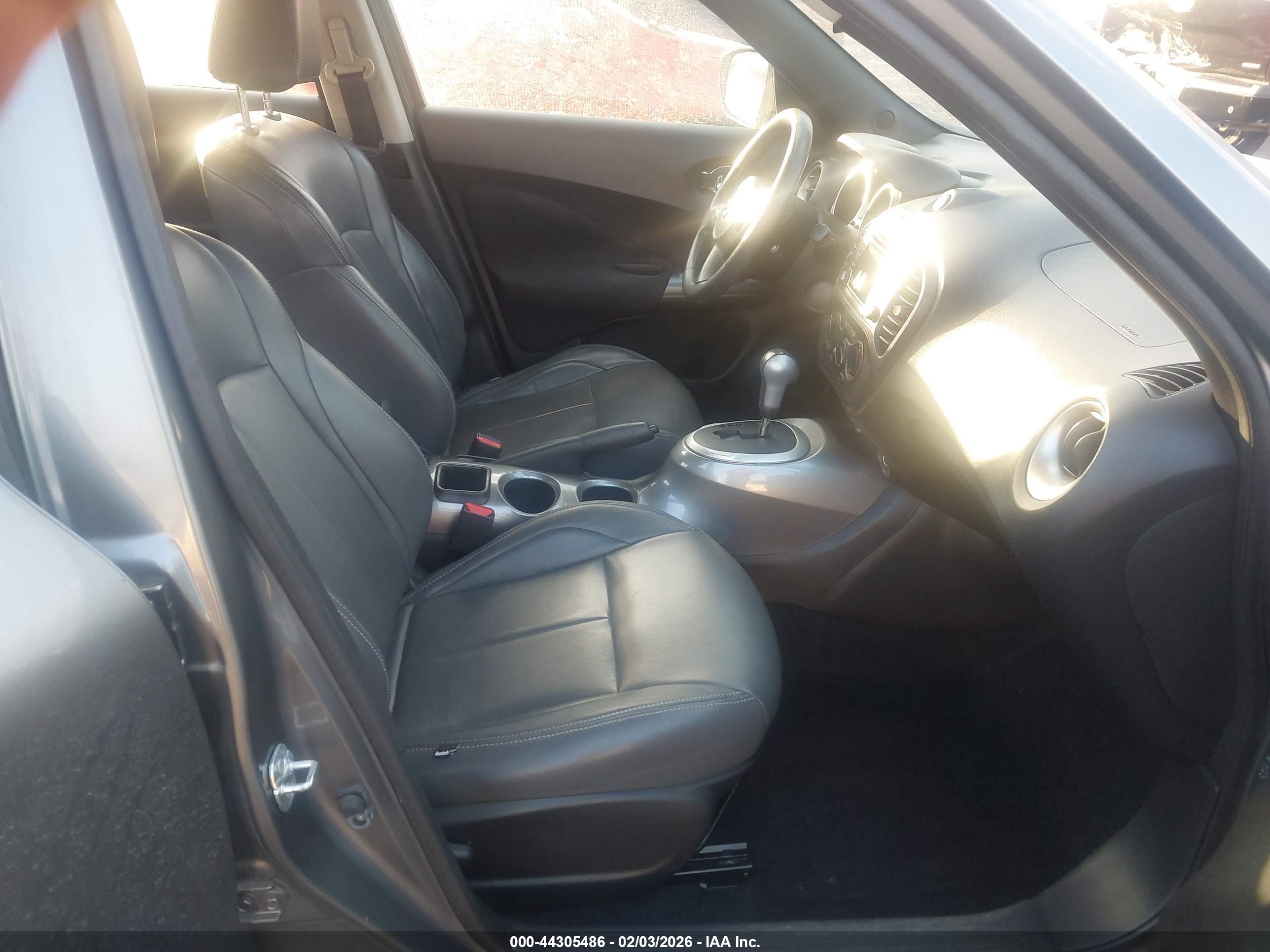 NISSAN JUKE image 5