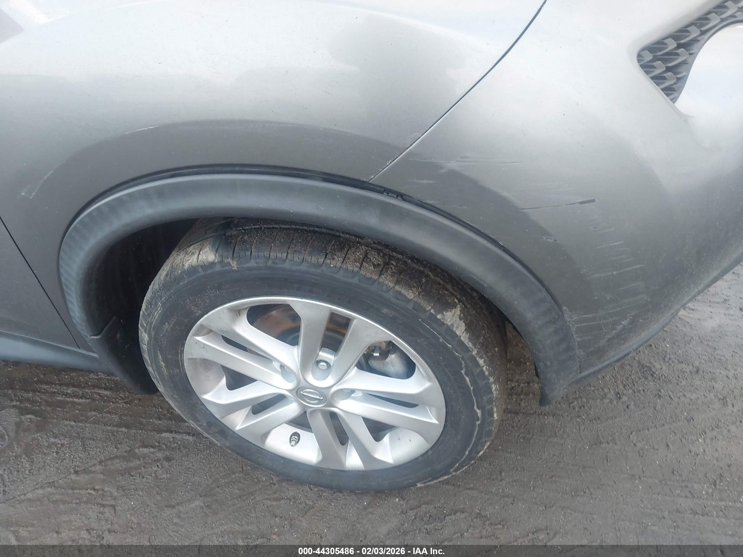 NISSAN JUKE image 6