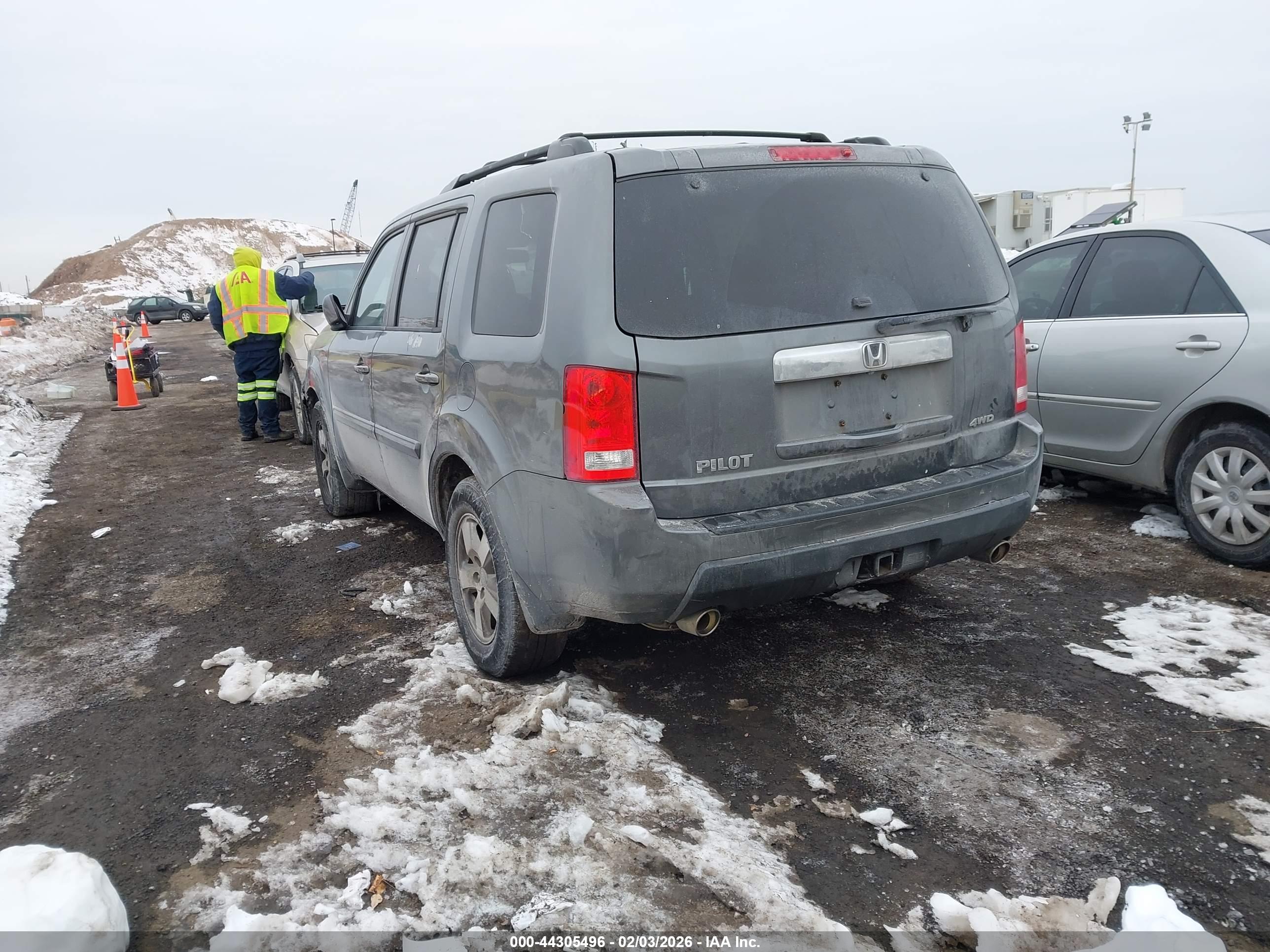 HONDA PILOT image 3