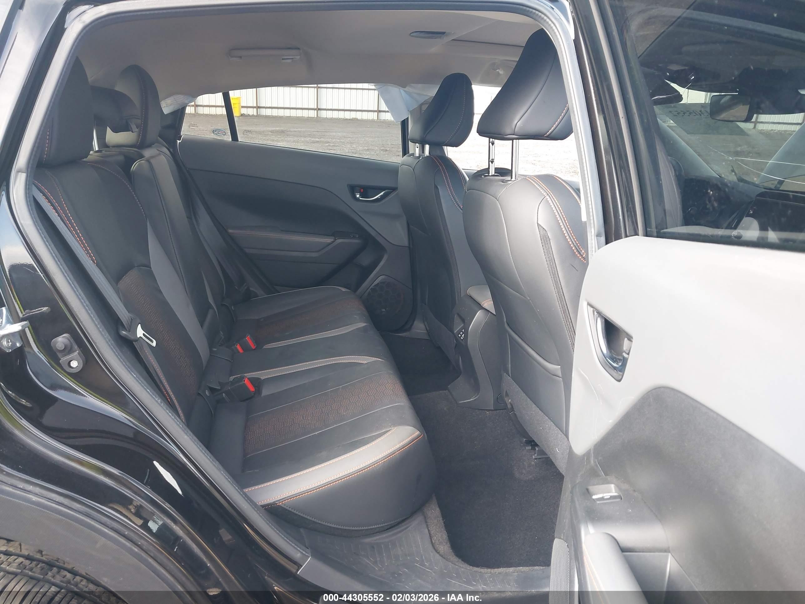SUBARU CROSSTREK image 8