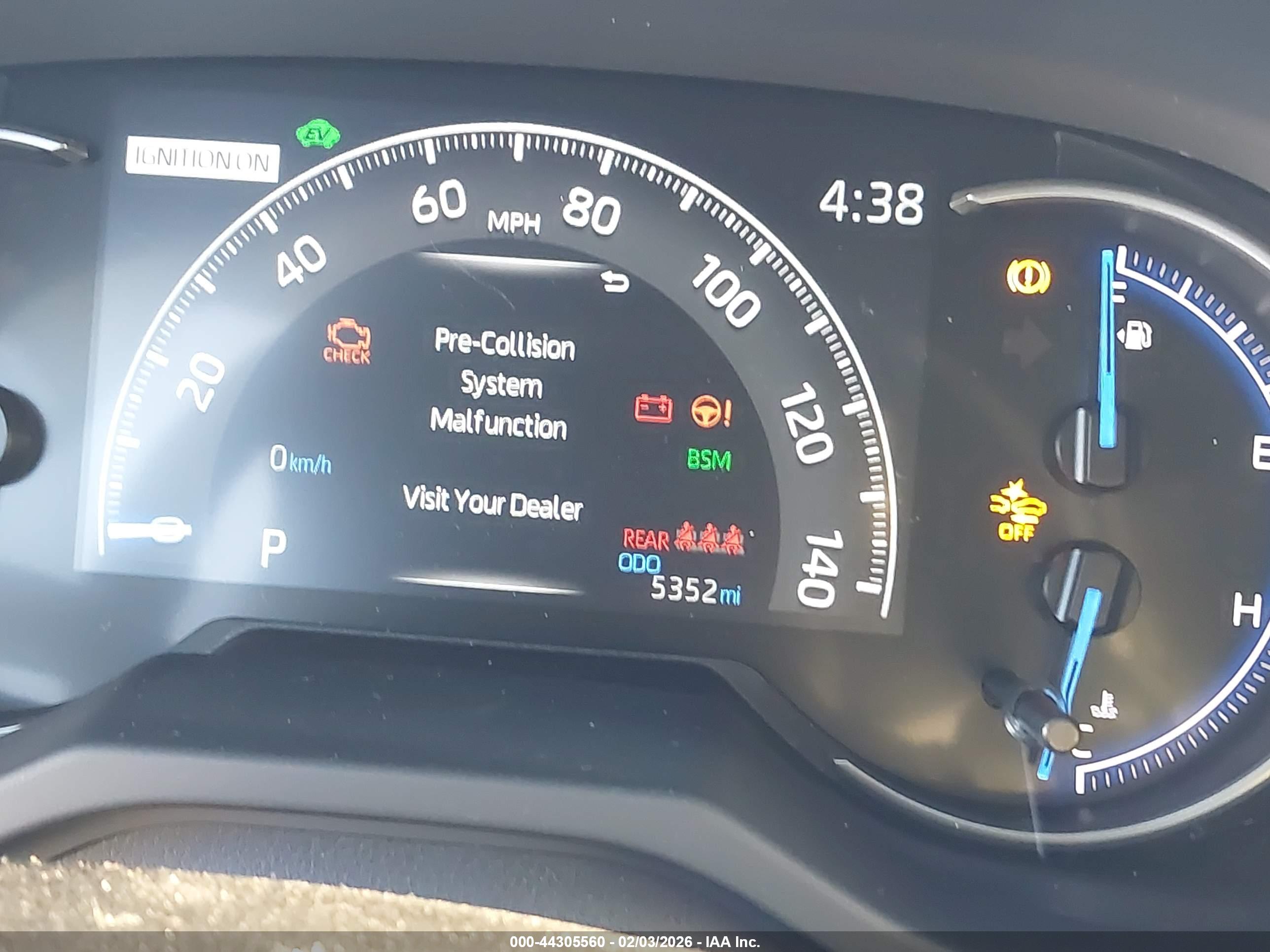 TOYOTA RAV4 image 7