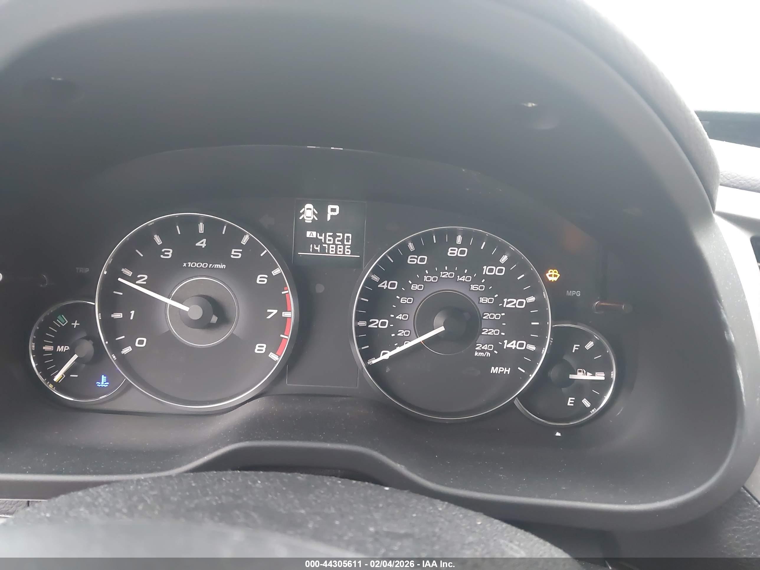 SUBARU OUTBACK image 7