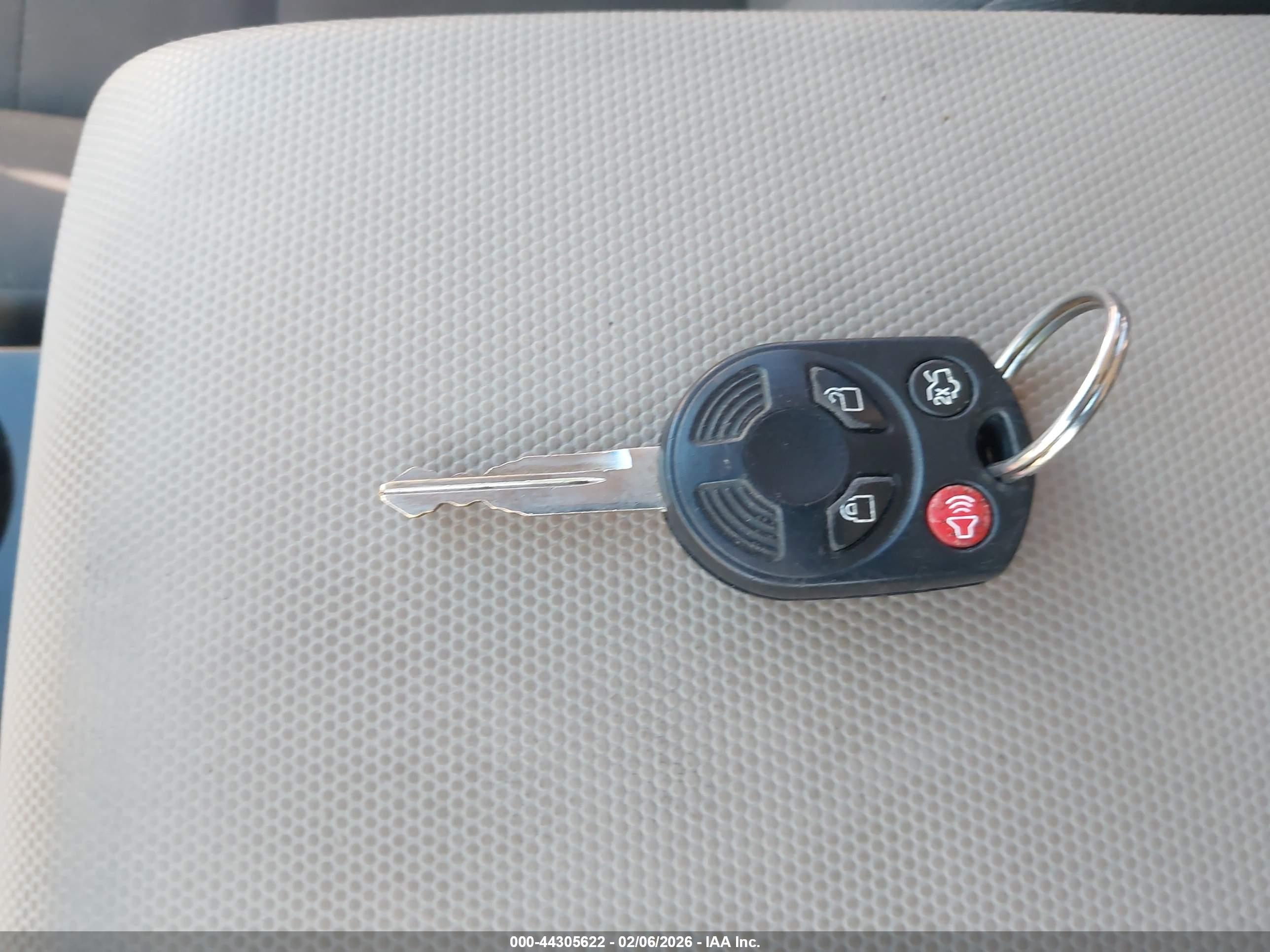 FORD ESCAPE image 11