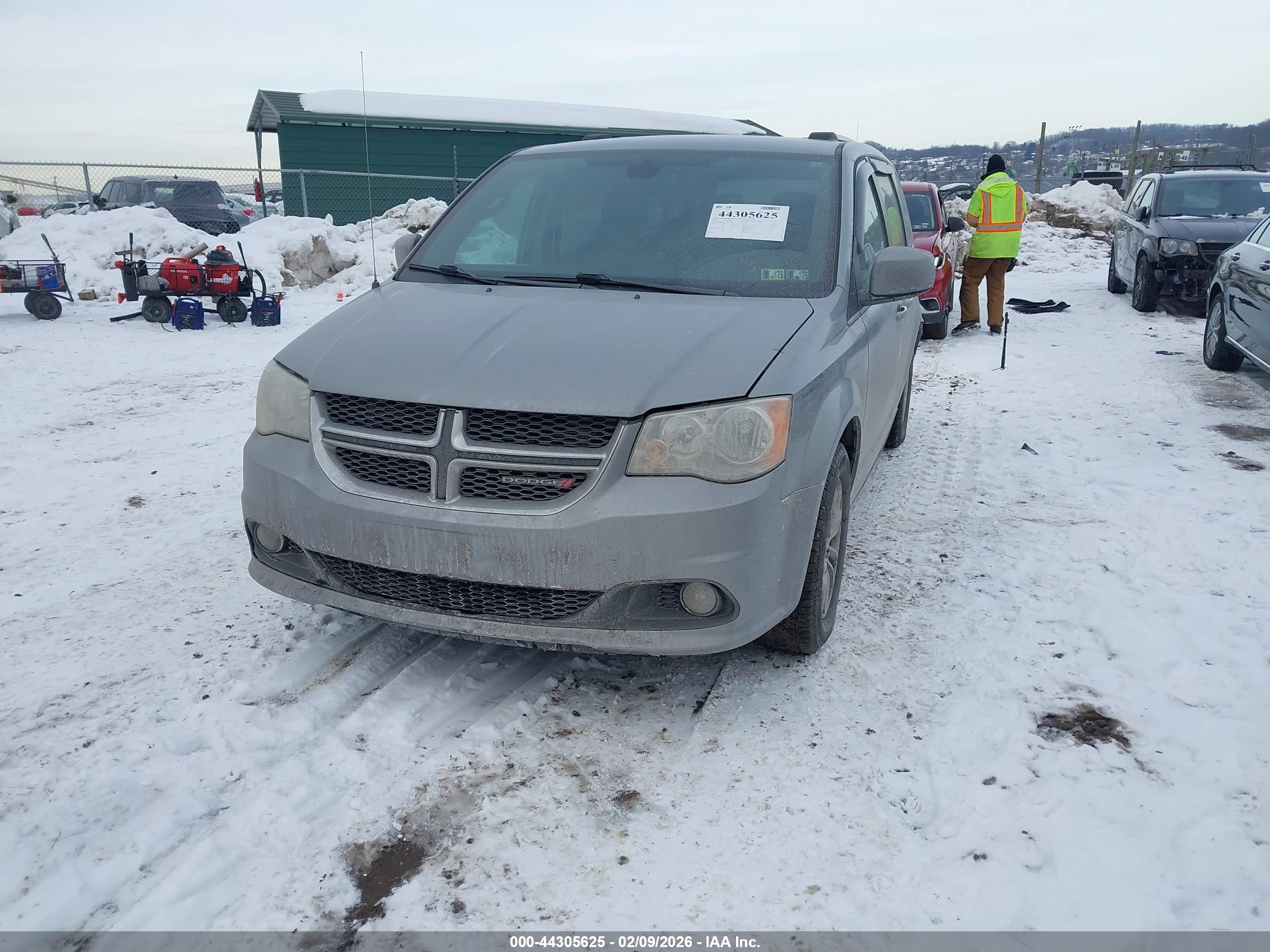 DODGE GRAND image 2