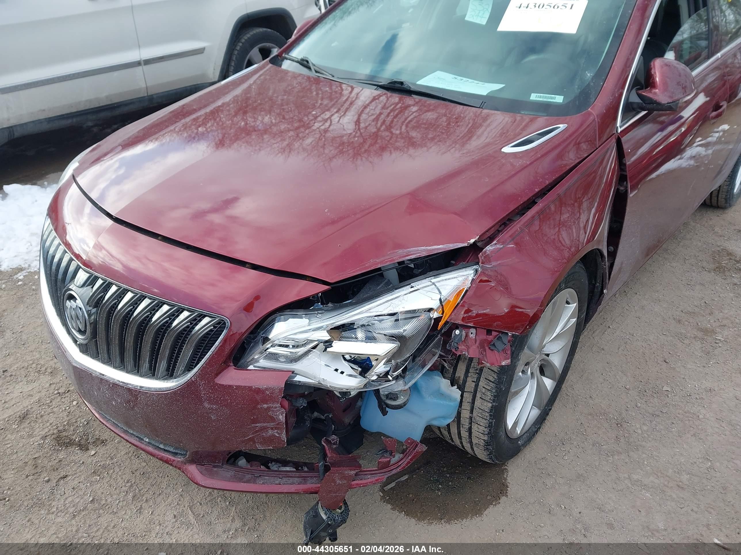 BUICK REGAL image 6