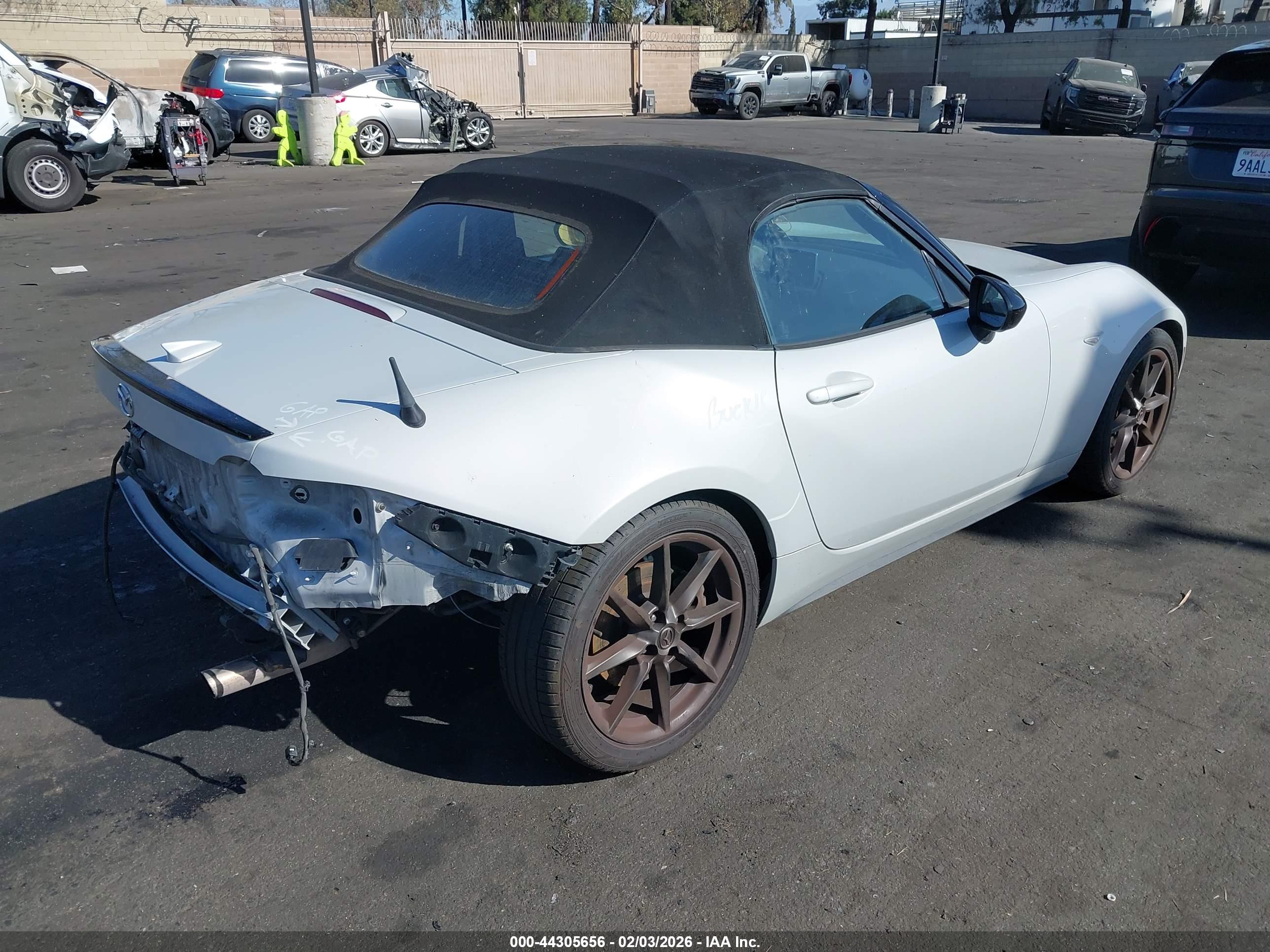 MAZDA MX-5 image 4