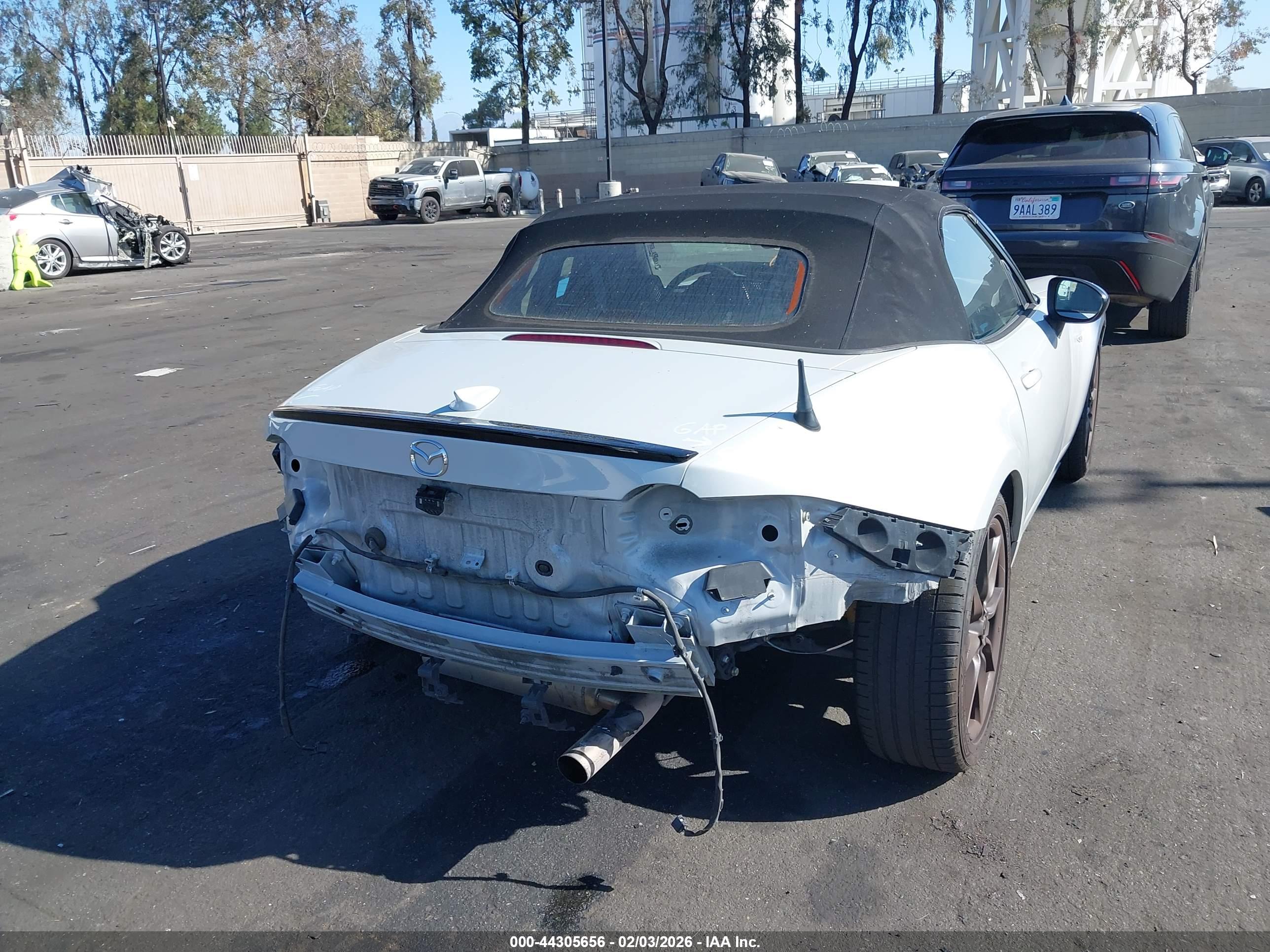 MAZDA MX-5 image 6