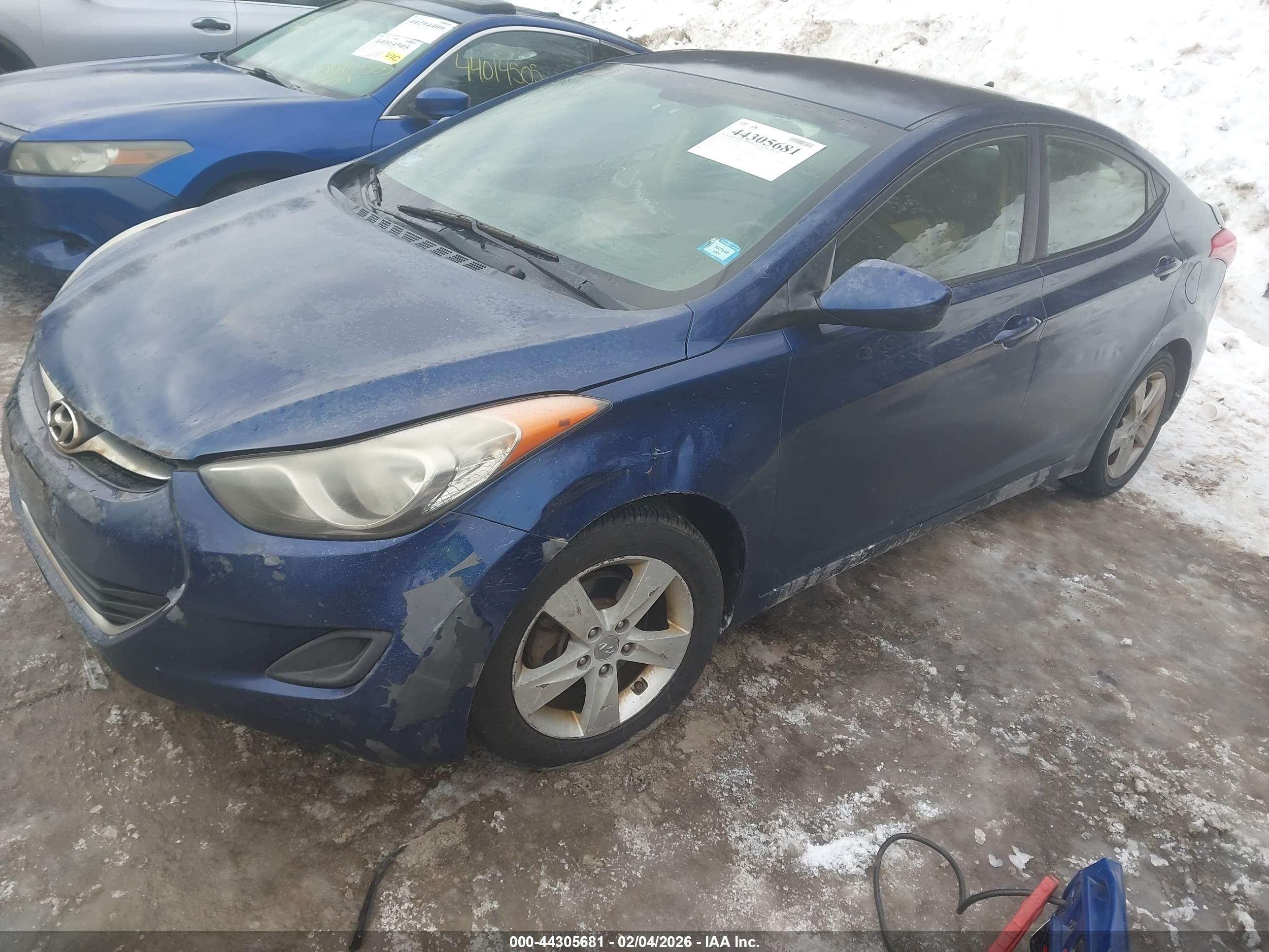 HYUNDAI ELANTRA image 2