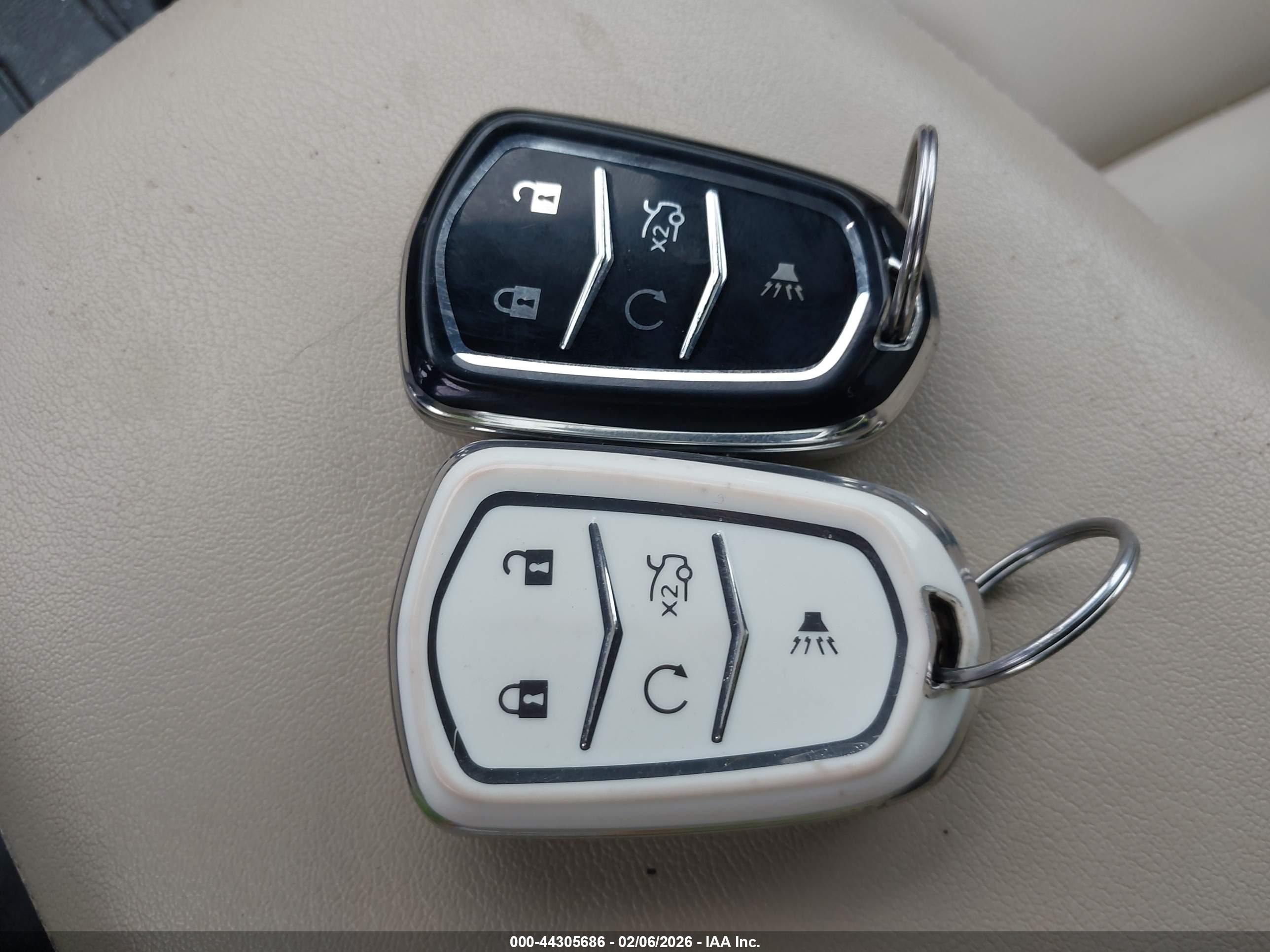 CADILLAC XT5 image 11