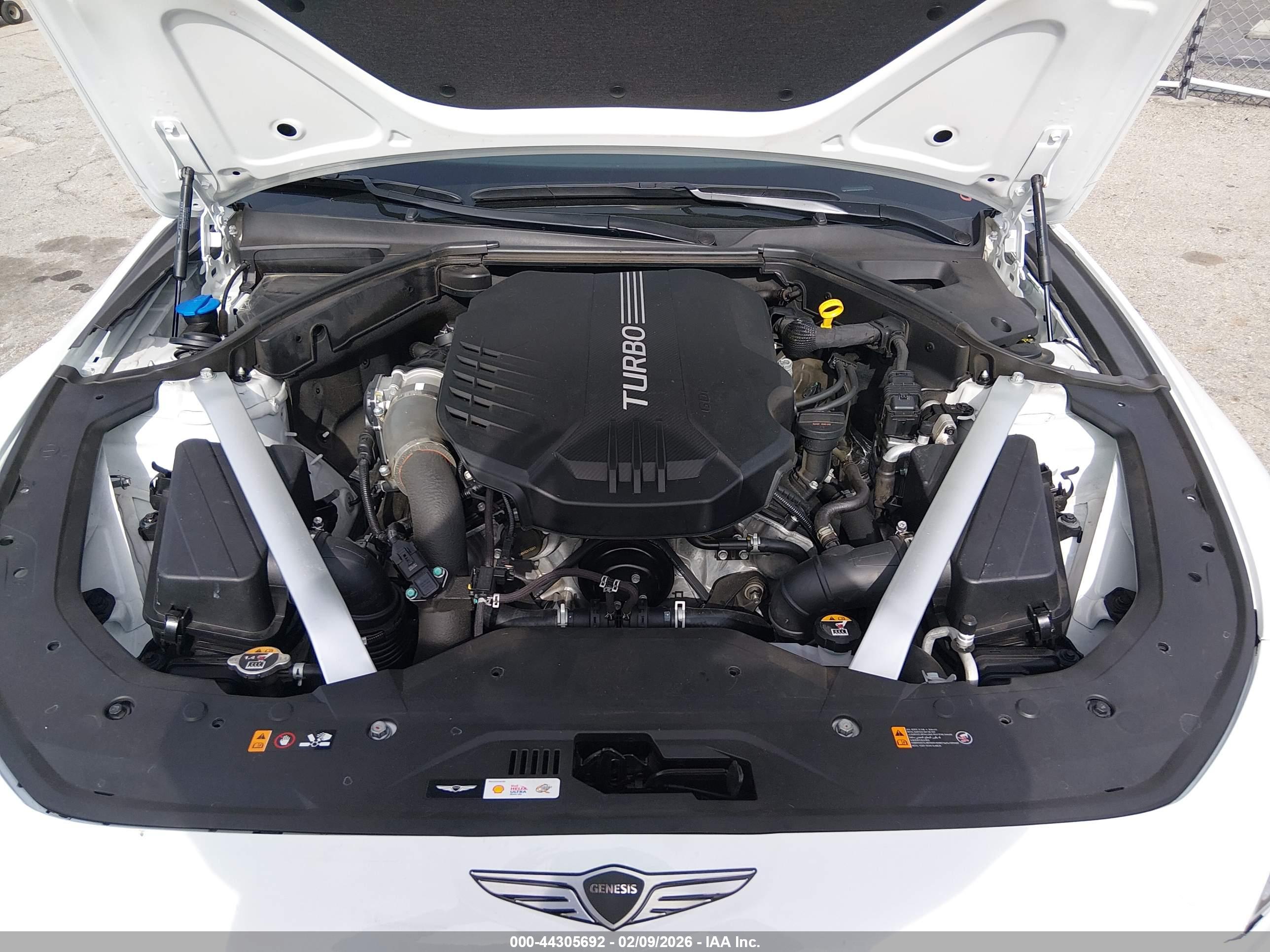 GENESIS G70 image 10