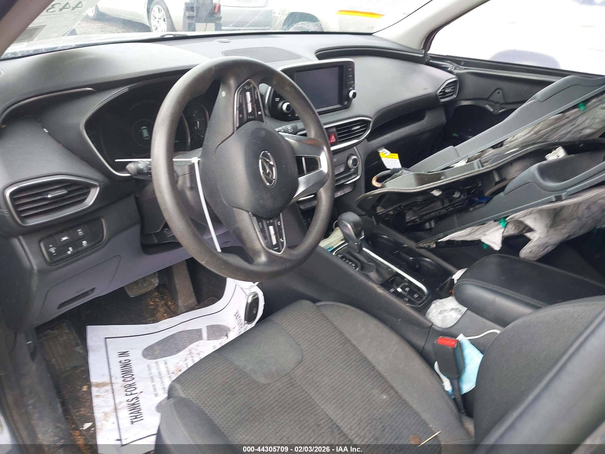 HYUNDAI SANTA image 5