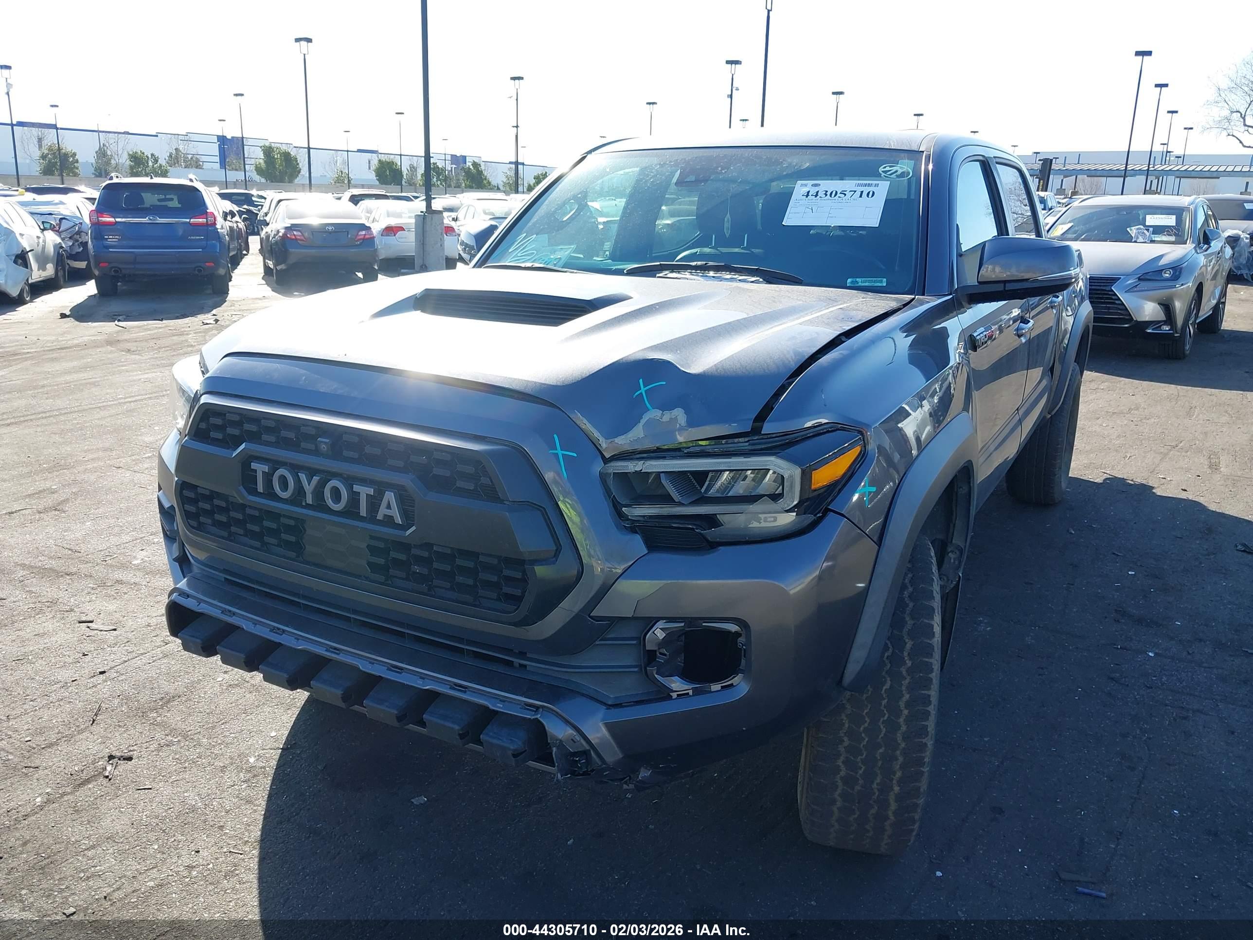TOYOTA TACOMA image 6