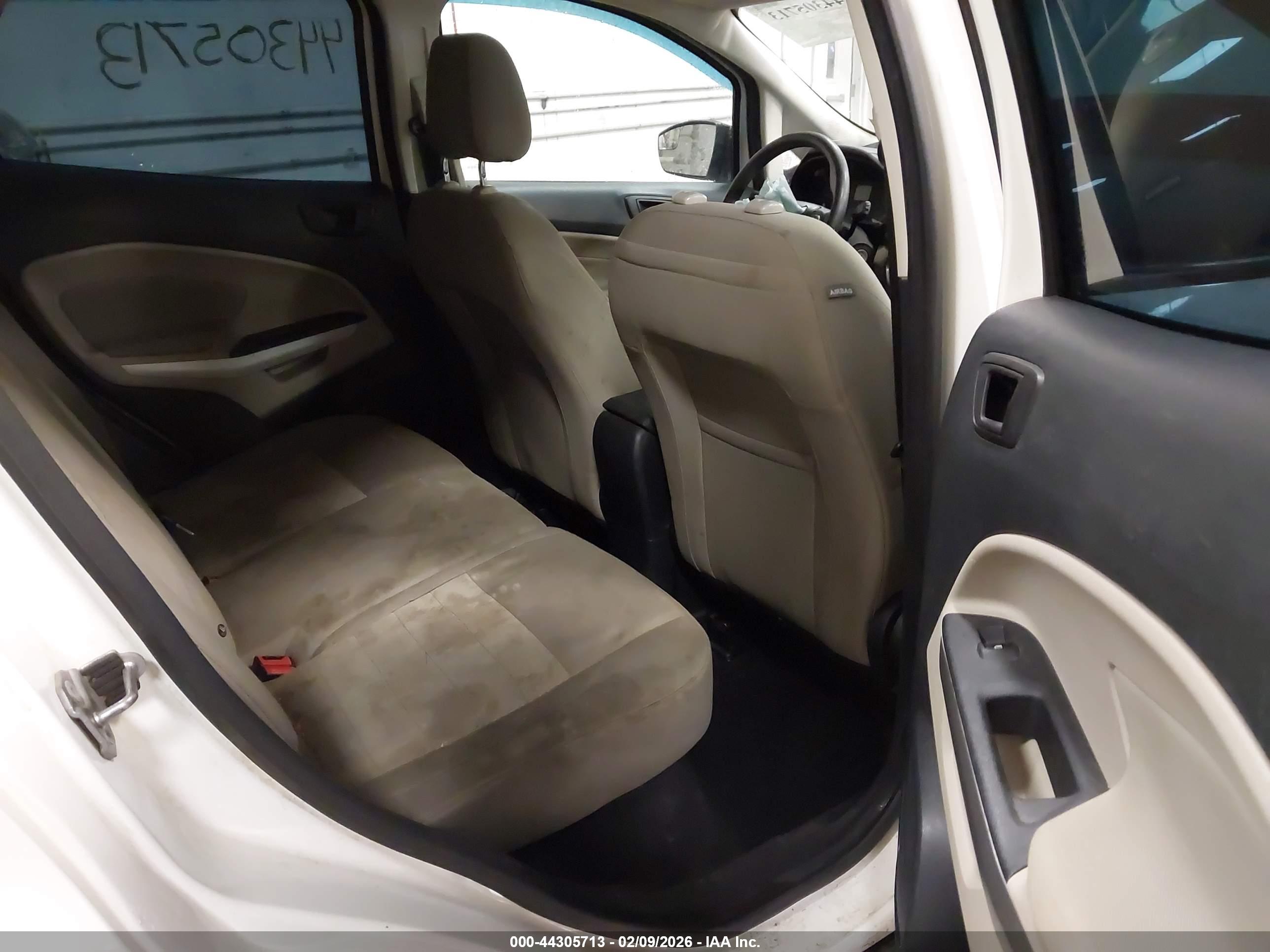 FORD ECOSPORT image 8