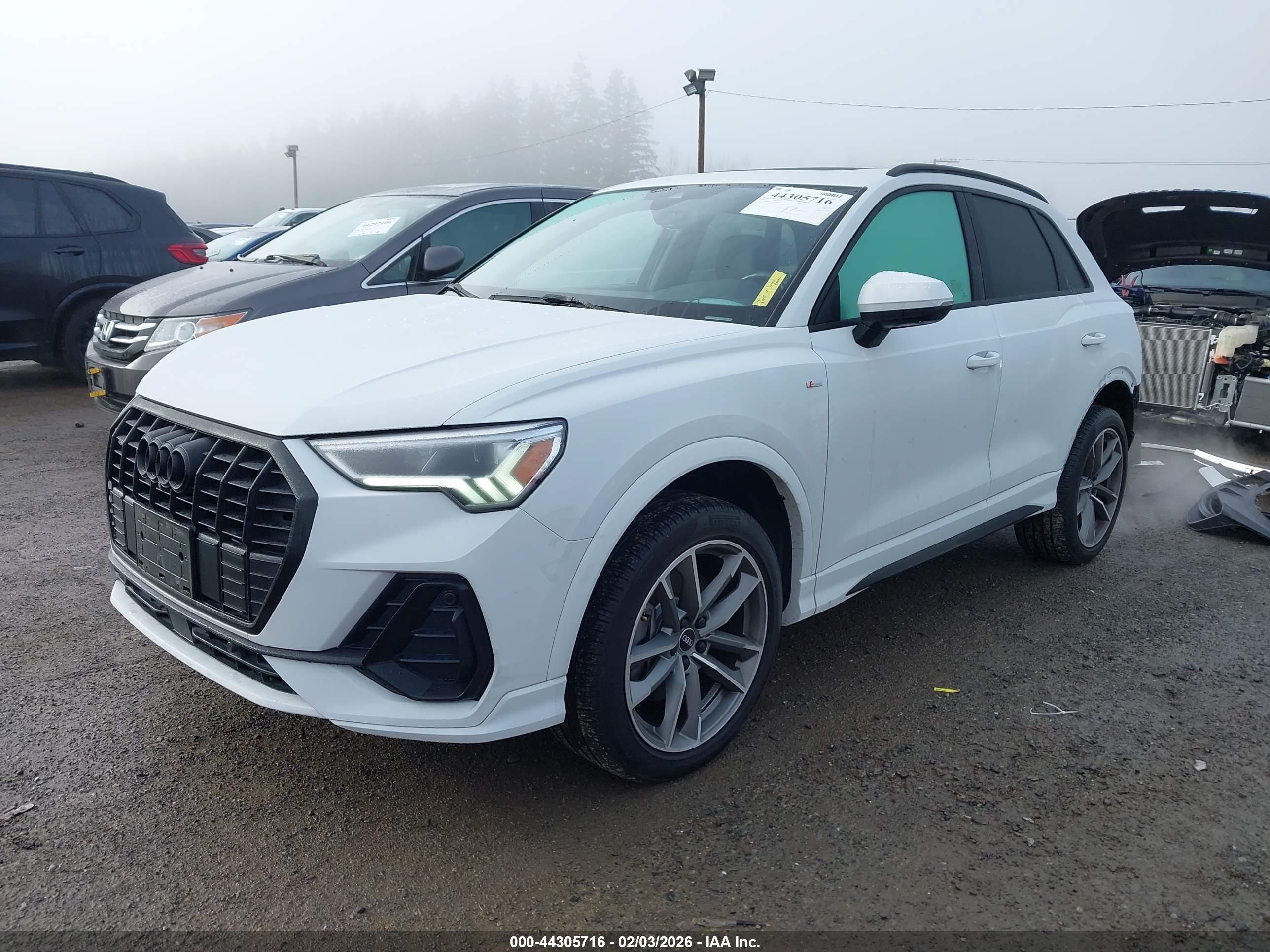 AUDI Q3 image 2