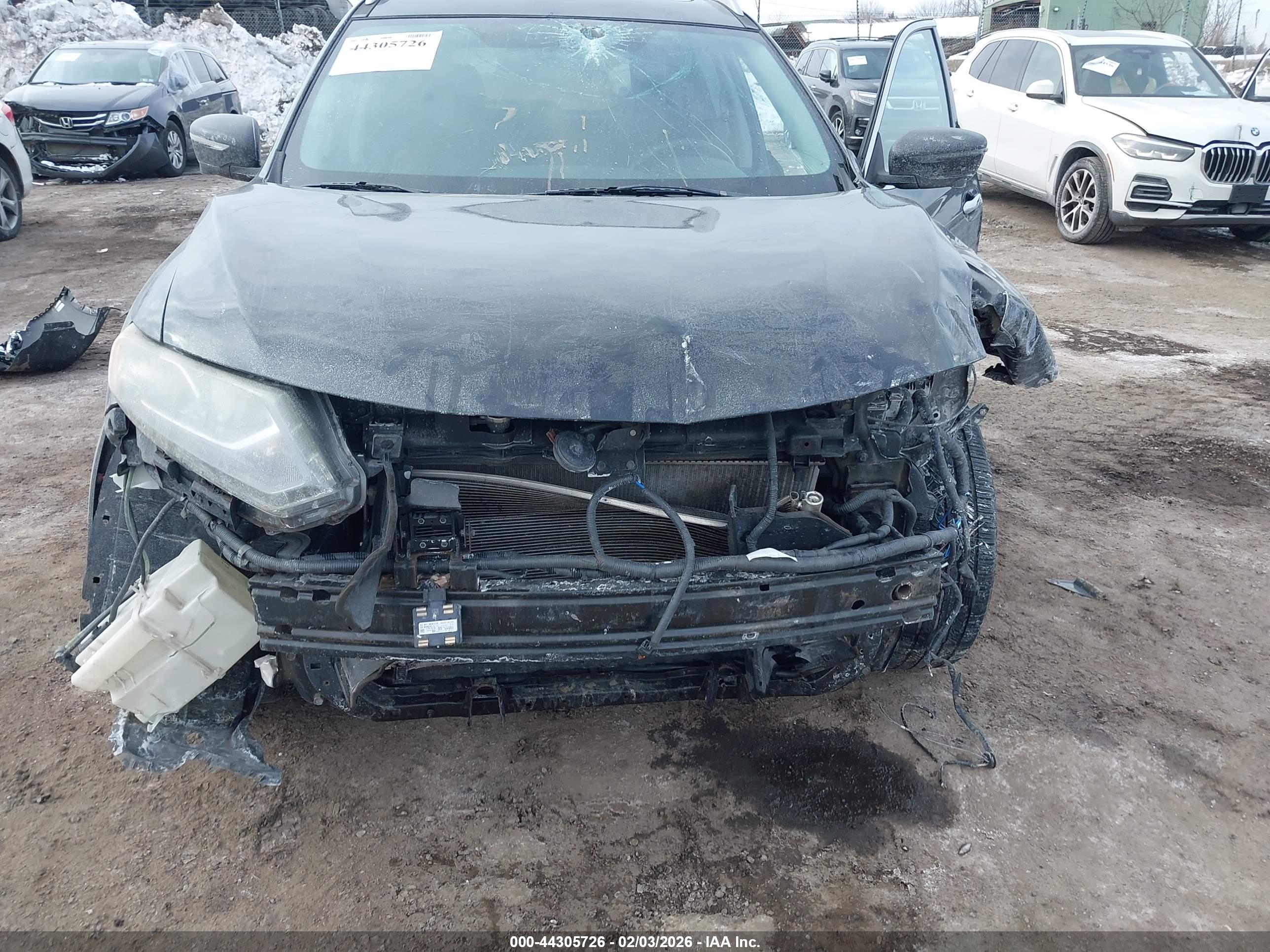 NISSAN ROGUE image 6
