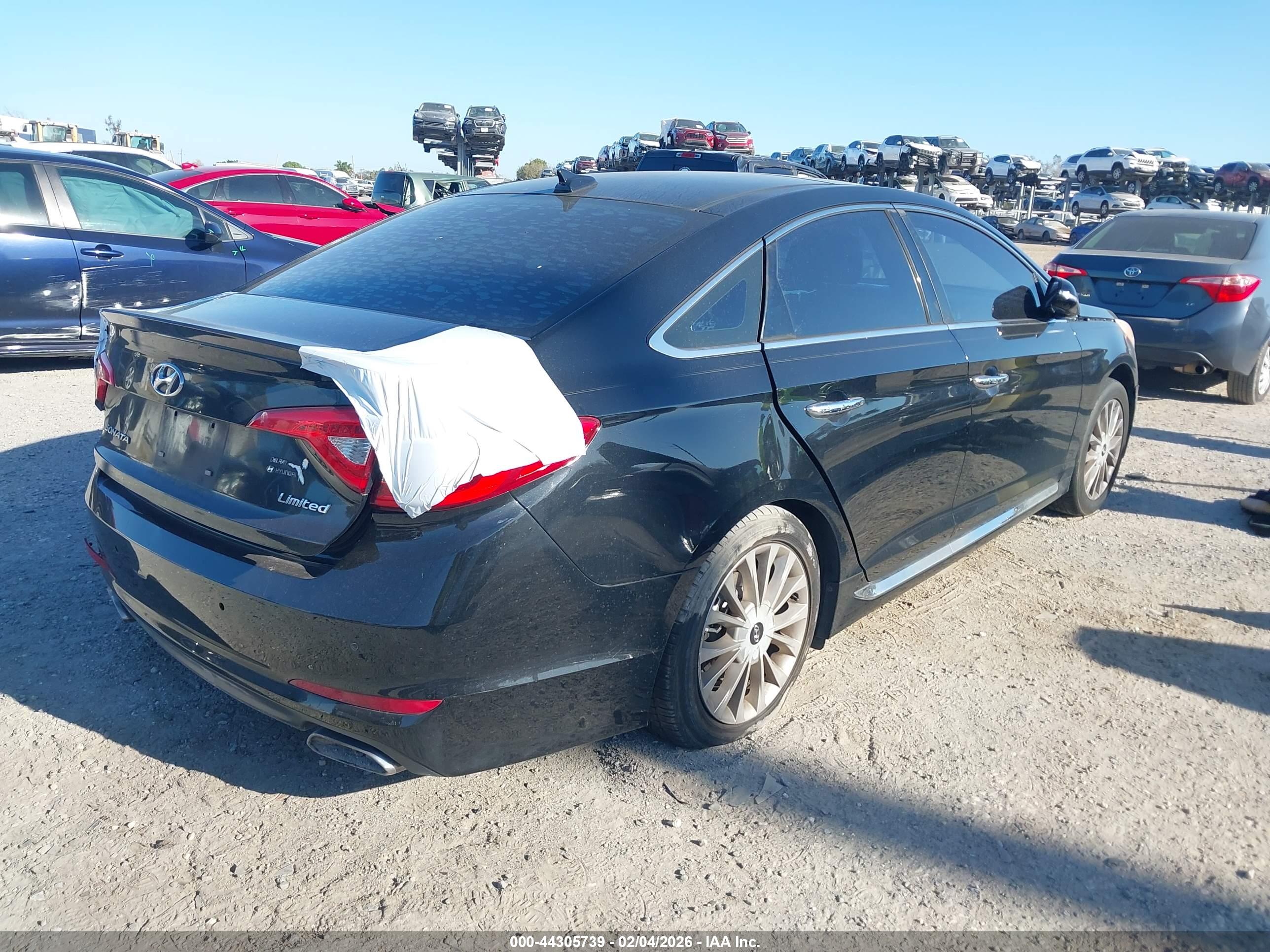 HYUNDAI SONATA image 4