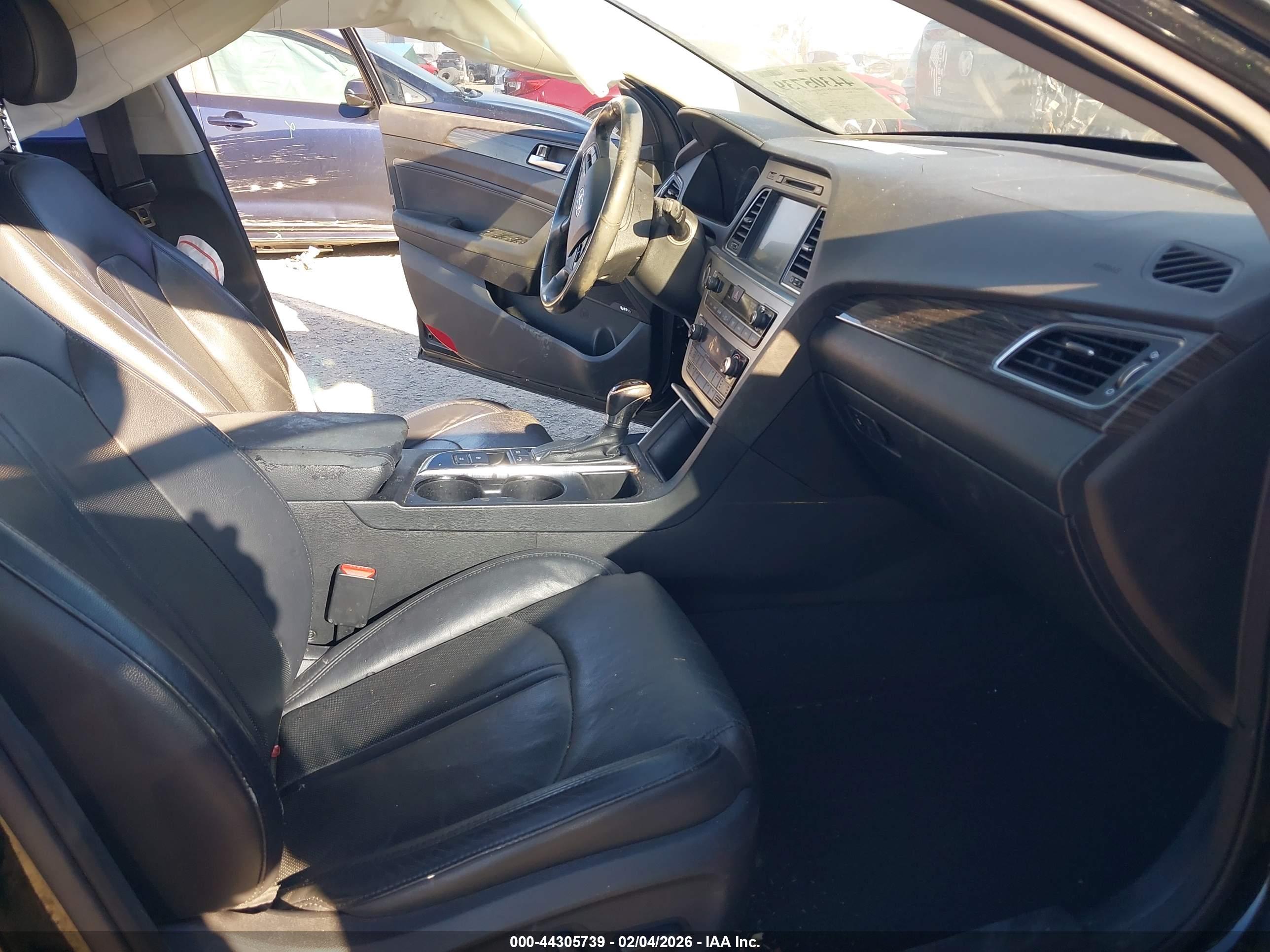 HYUNDAI SONATA image 5