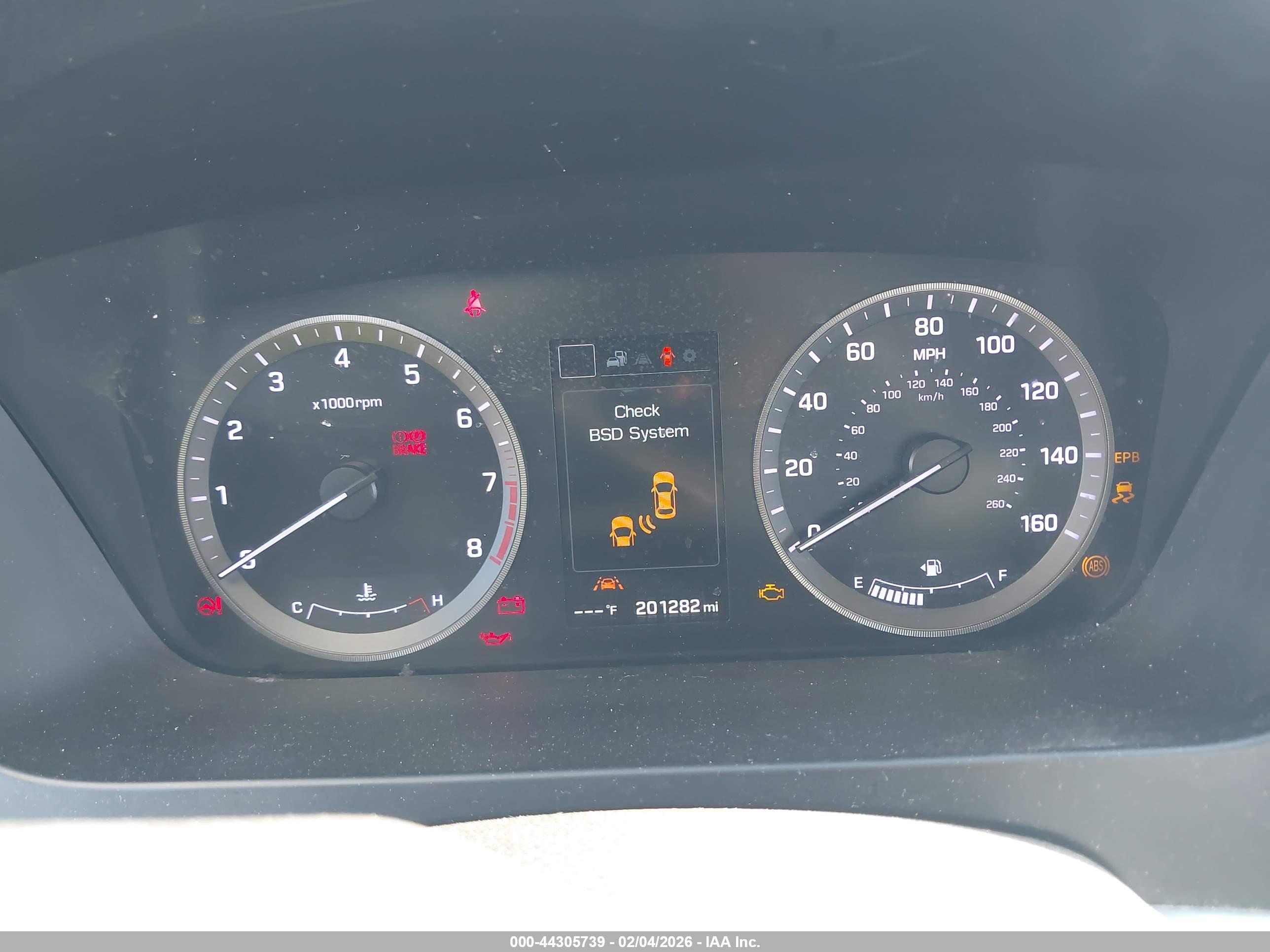 HYUNDAI SONATA image 7