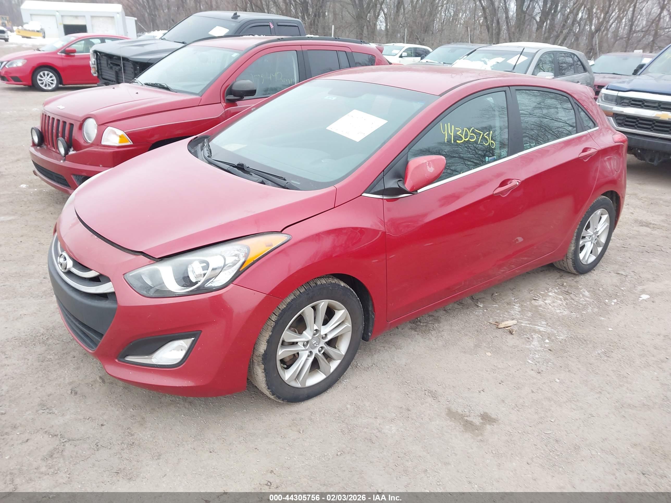 HYUNDAI ELANTRA image 2