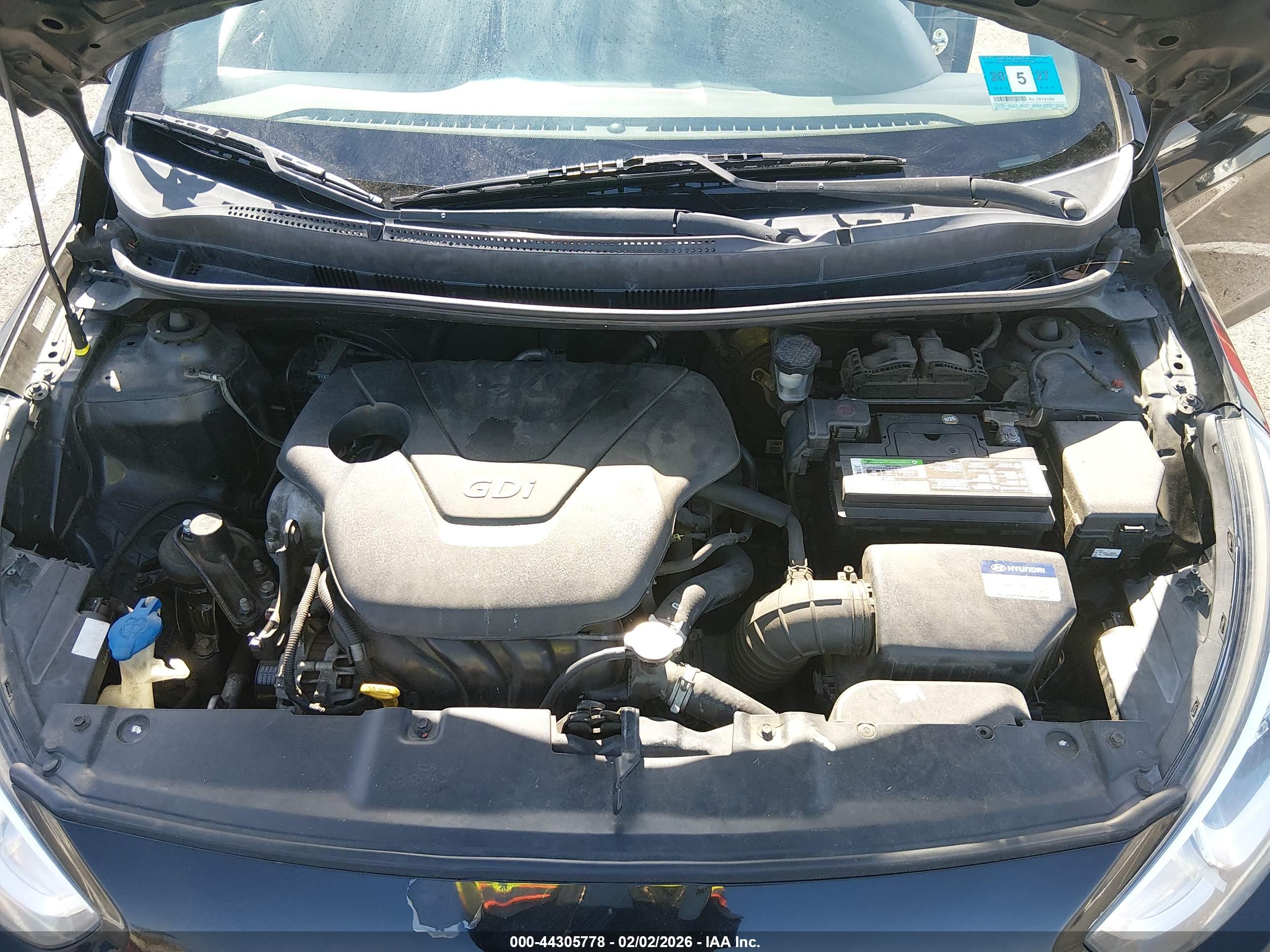 HYUNDAI ACCENT image 10