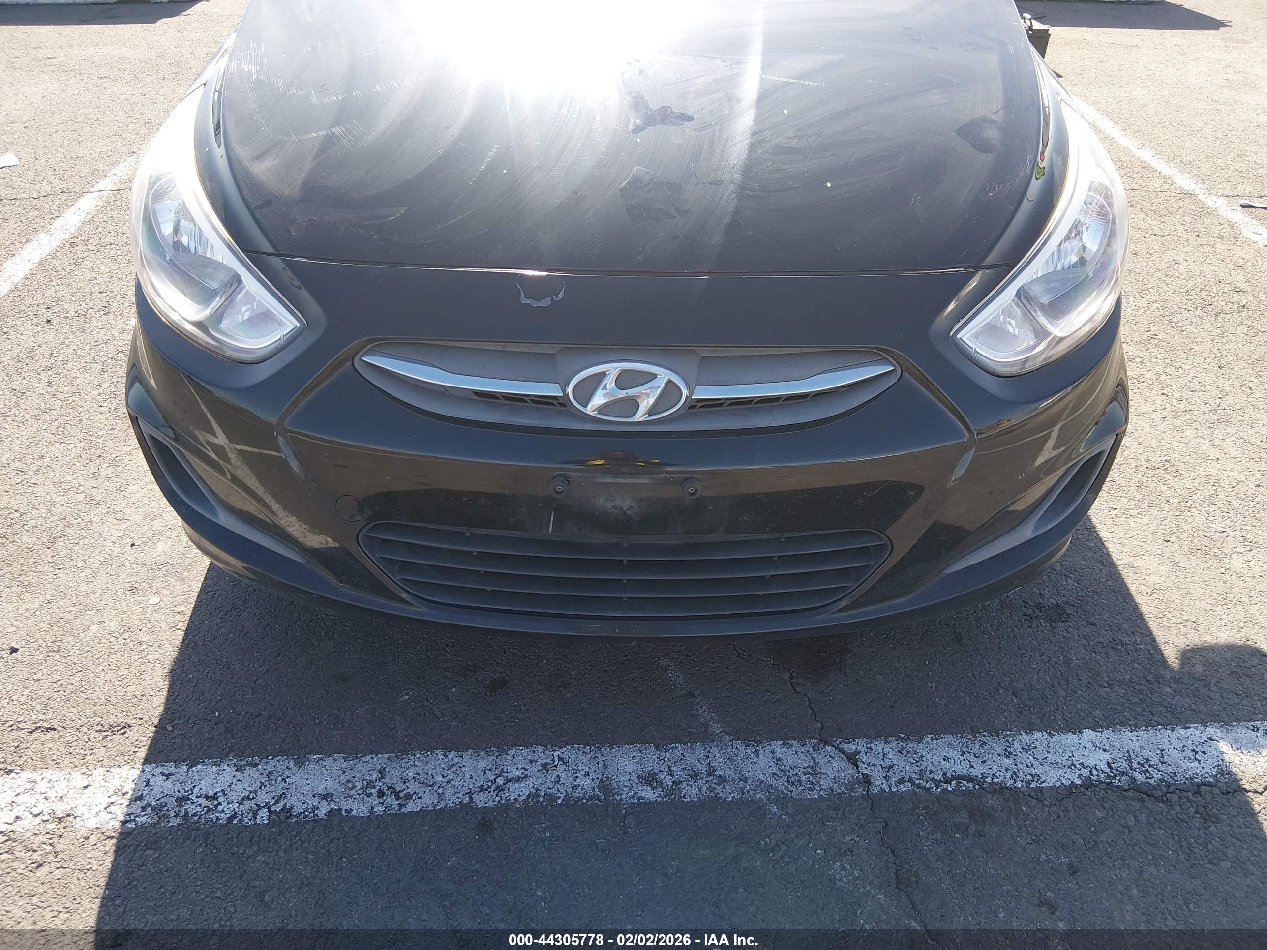 HYUNDAI ACCENT image 6