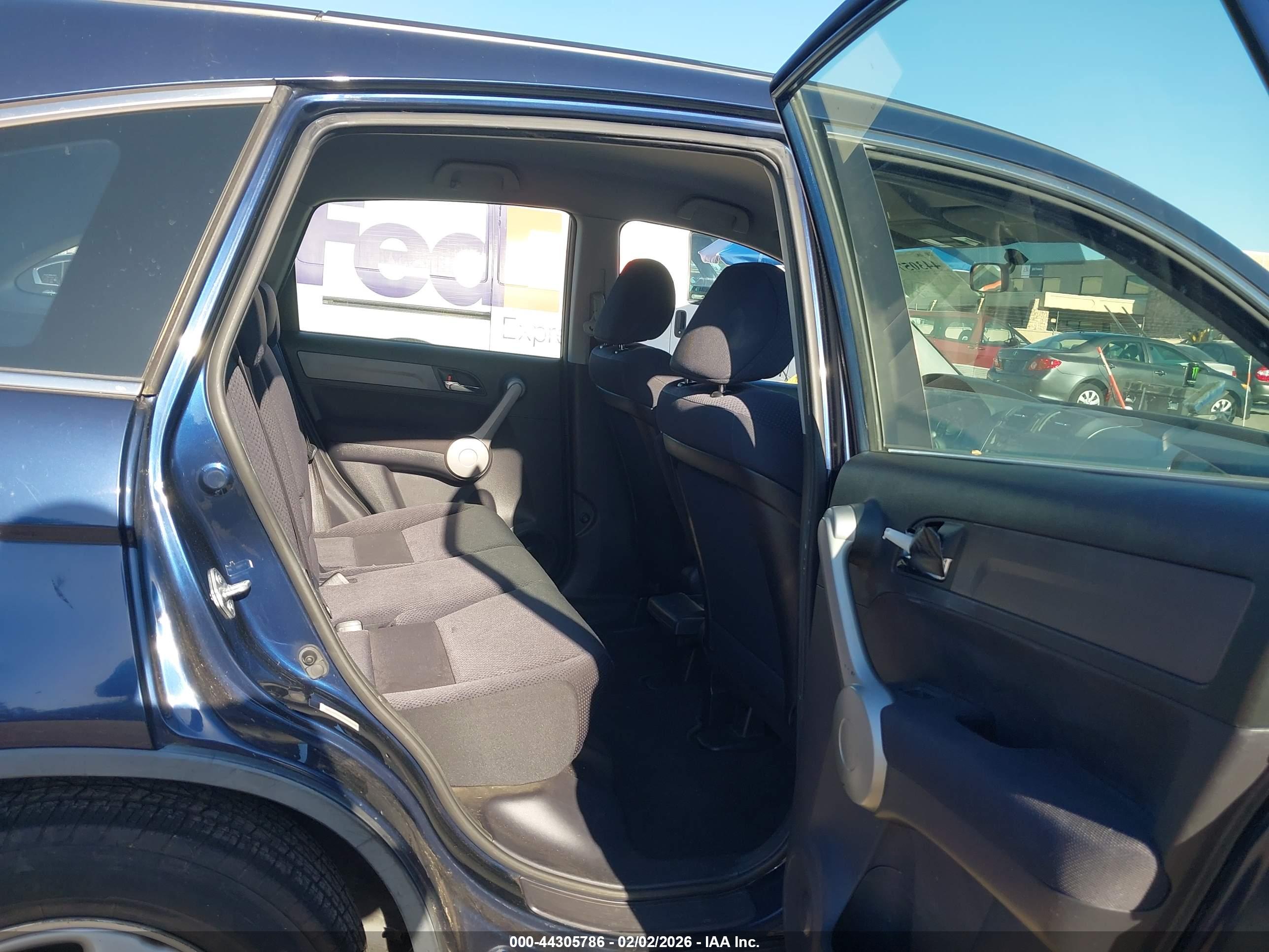 HONDA CR-V image 8