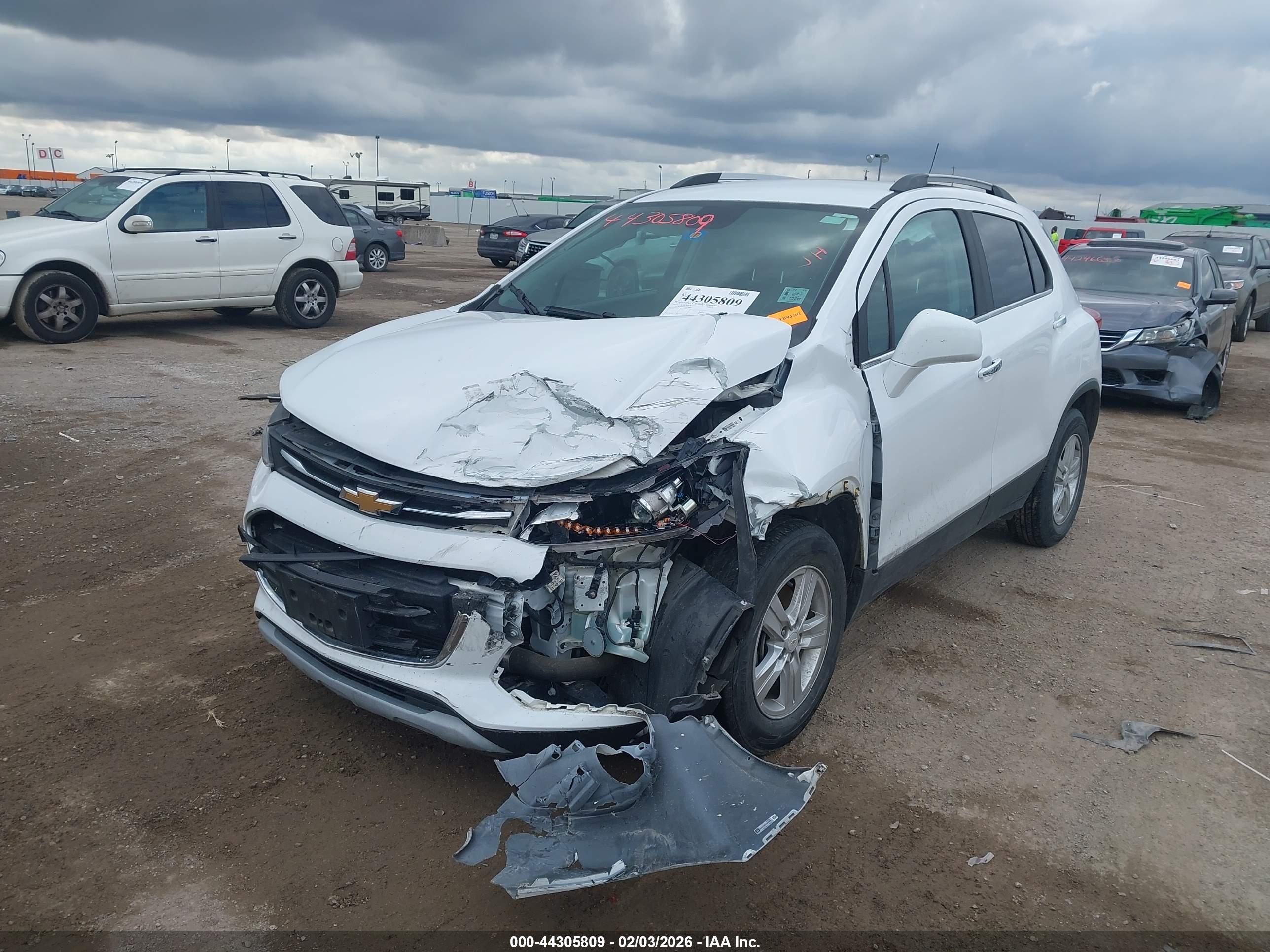 CHEVROLET TRAX image 6