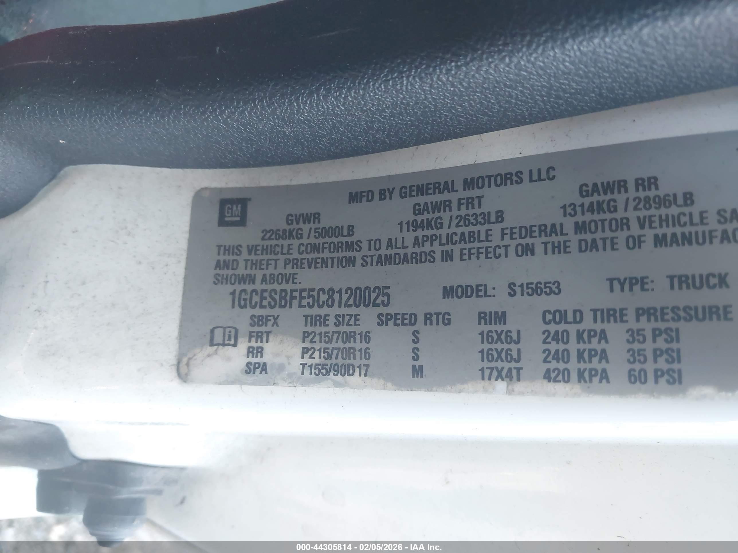 CHEVROLET COLORADO image 9