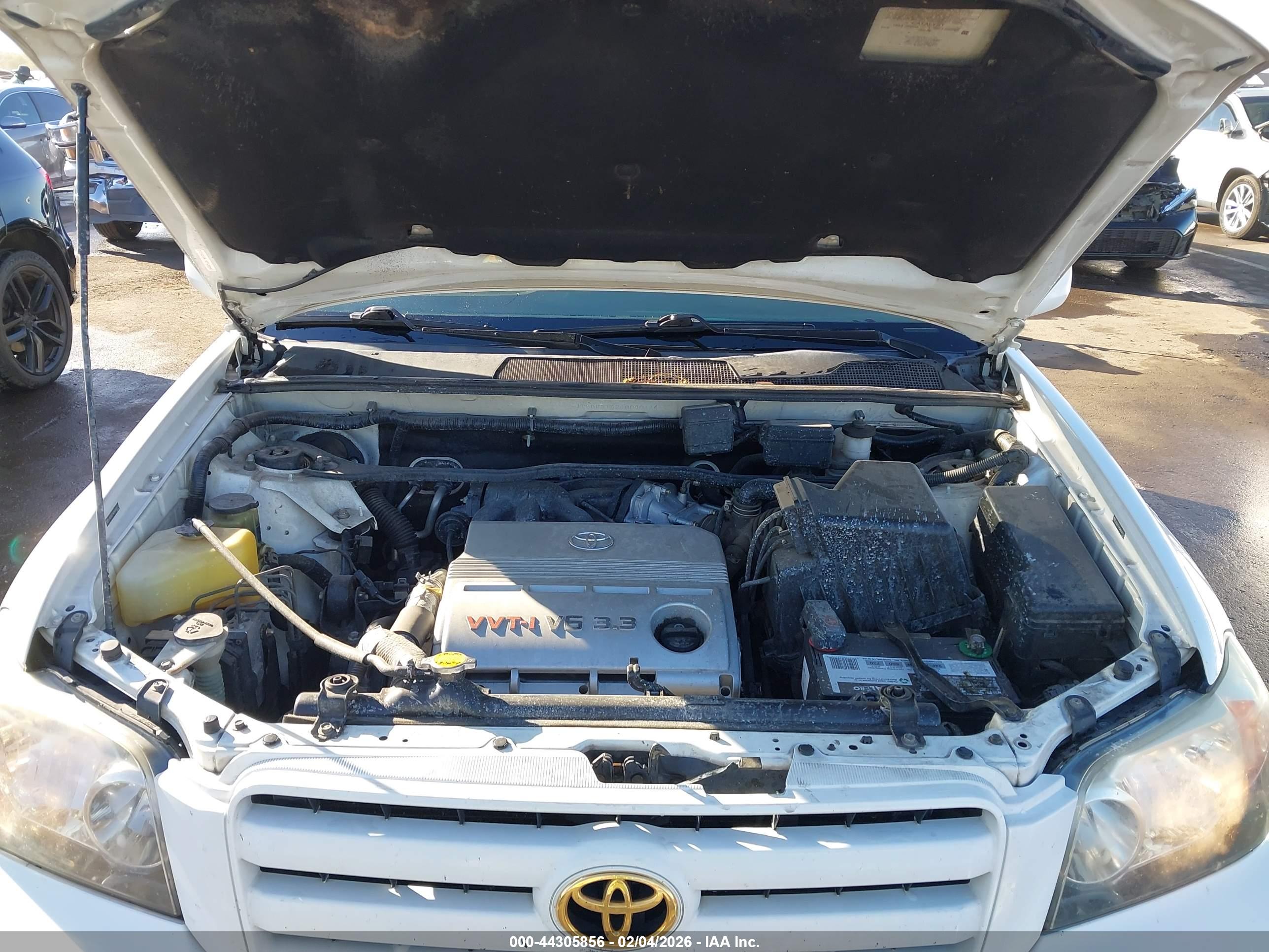 TOYOTA HIGHLANDER image 10