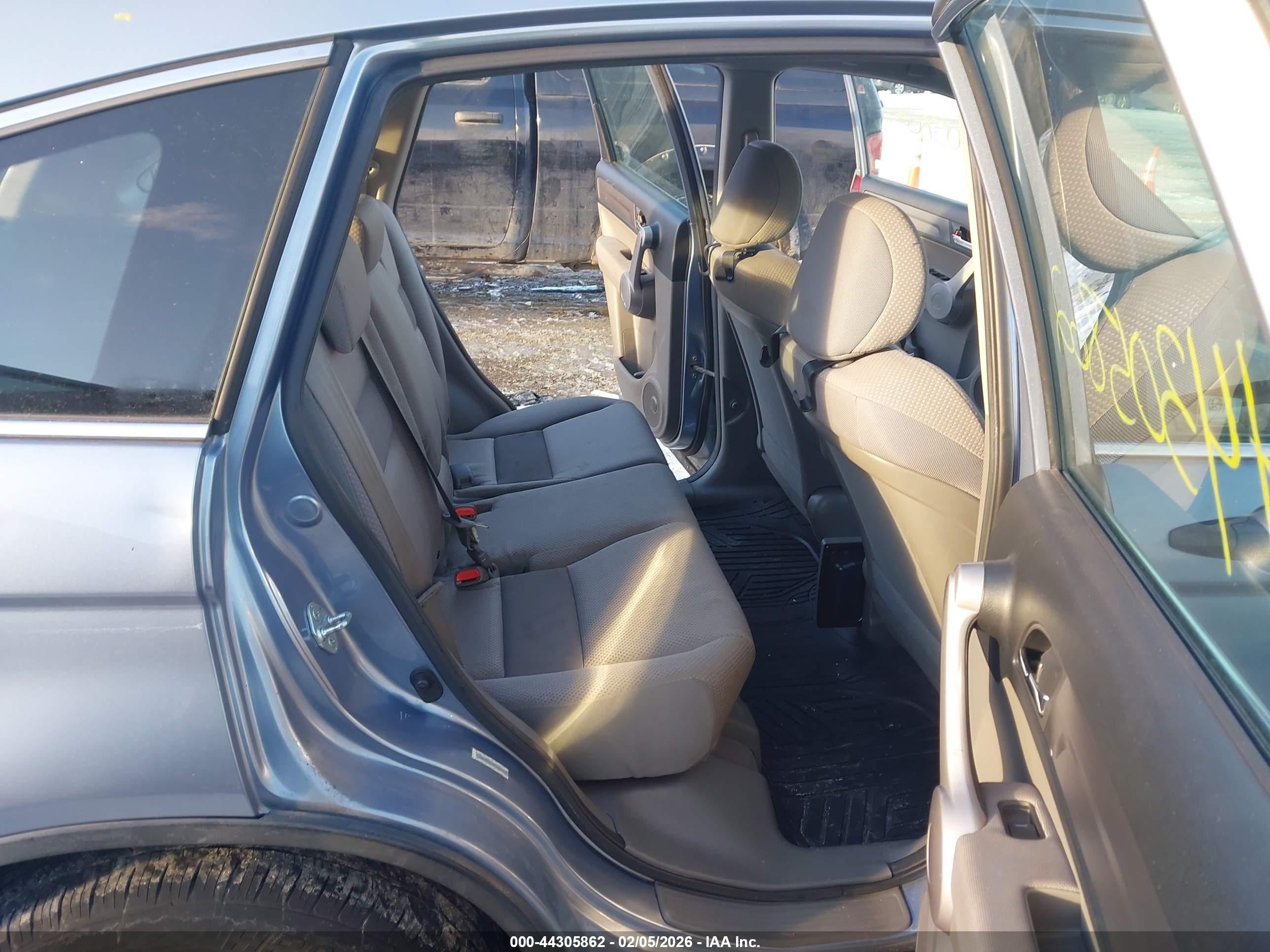 HONDA CR-V image 8