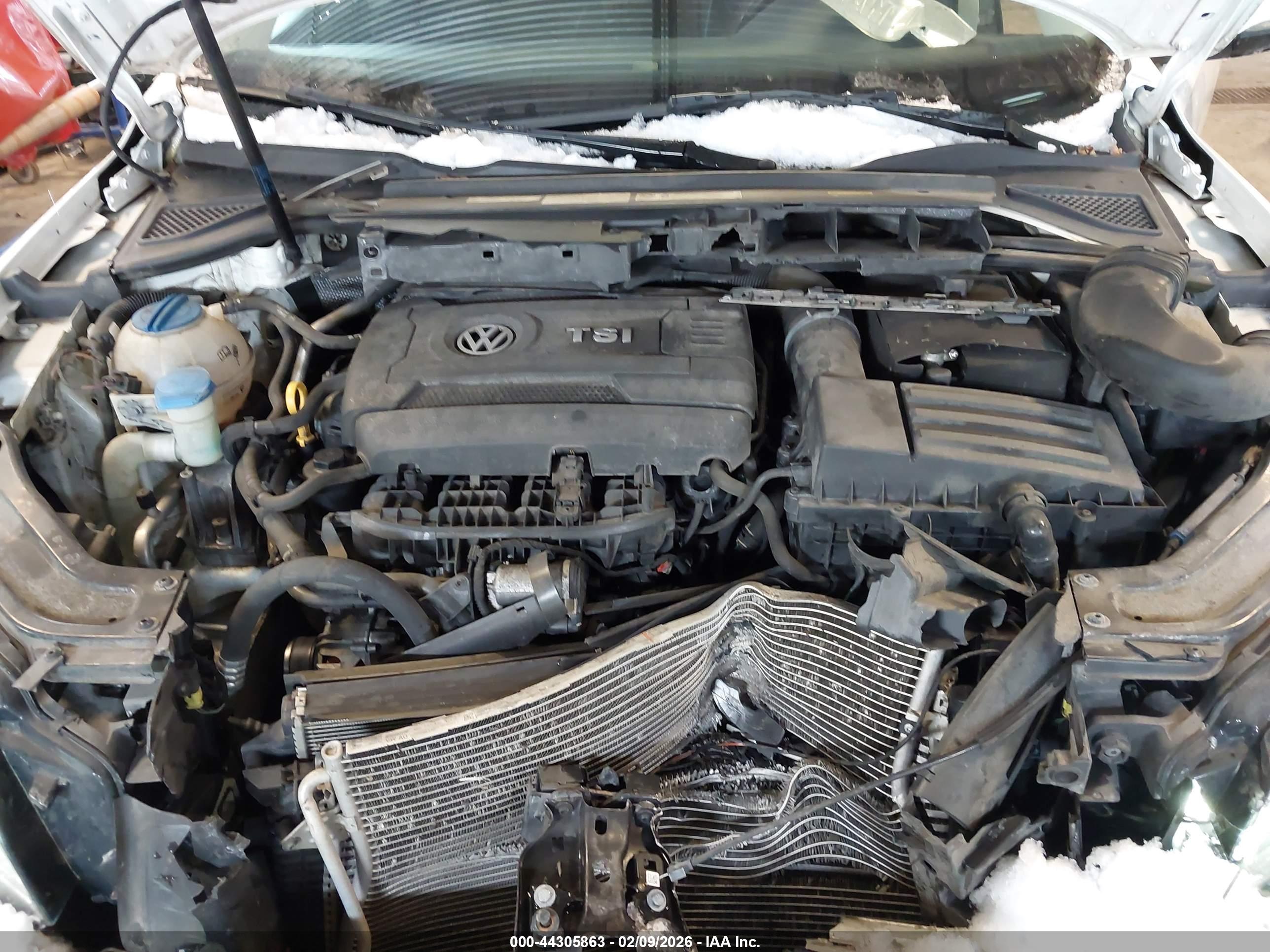 VOLKSWAGEN PASSAT image 10
