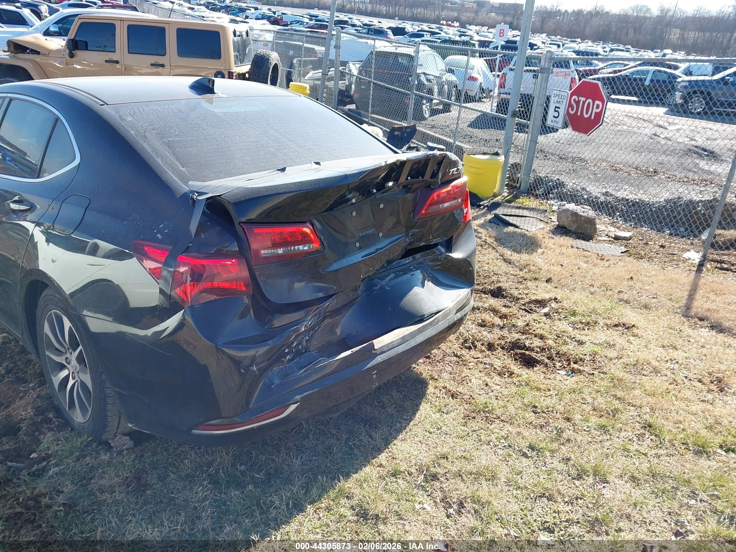 ACURA TLX image 6