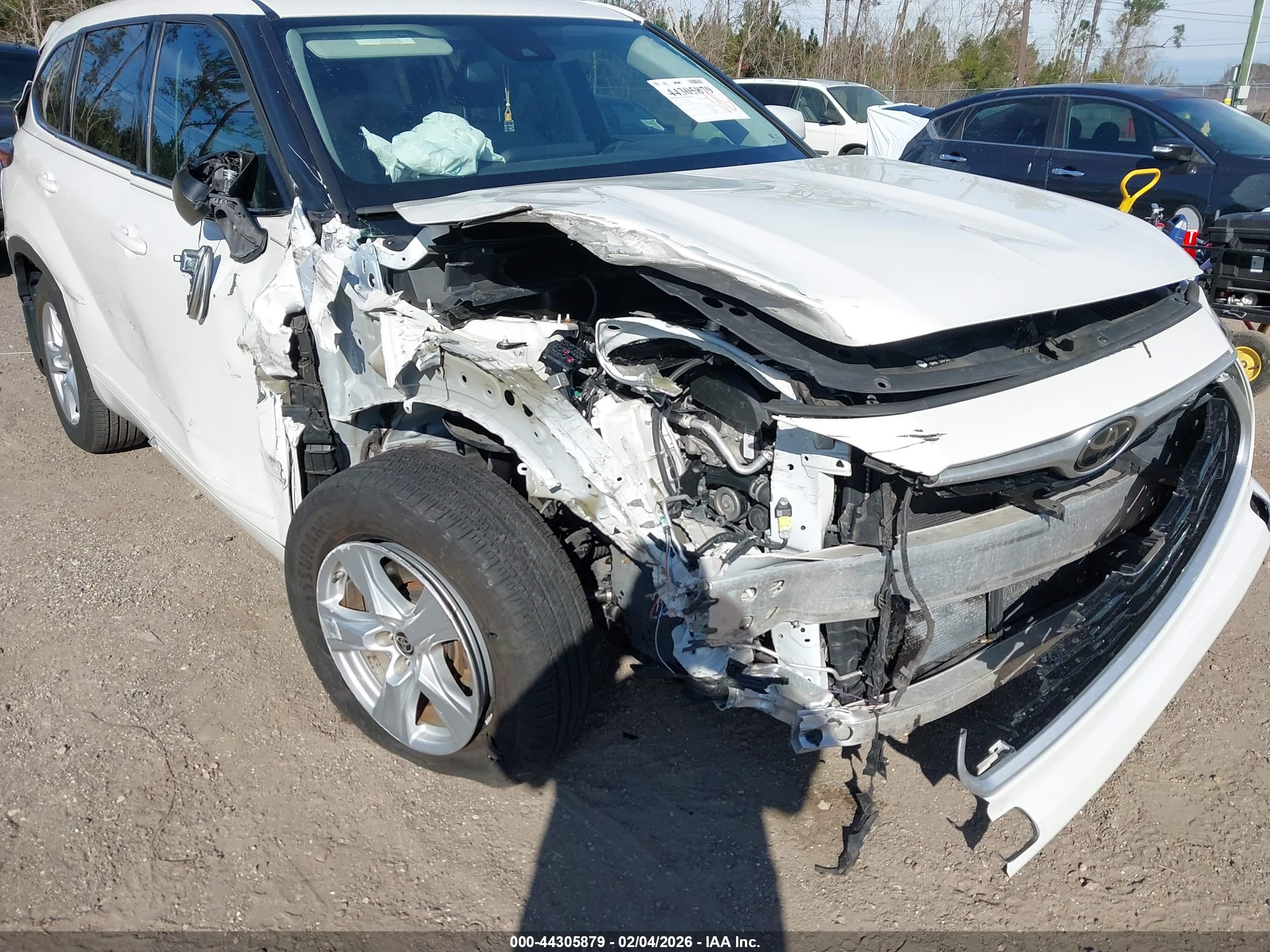 TOYOTA HIGHLANDER image 6