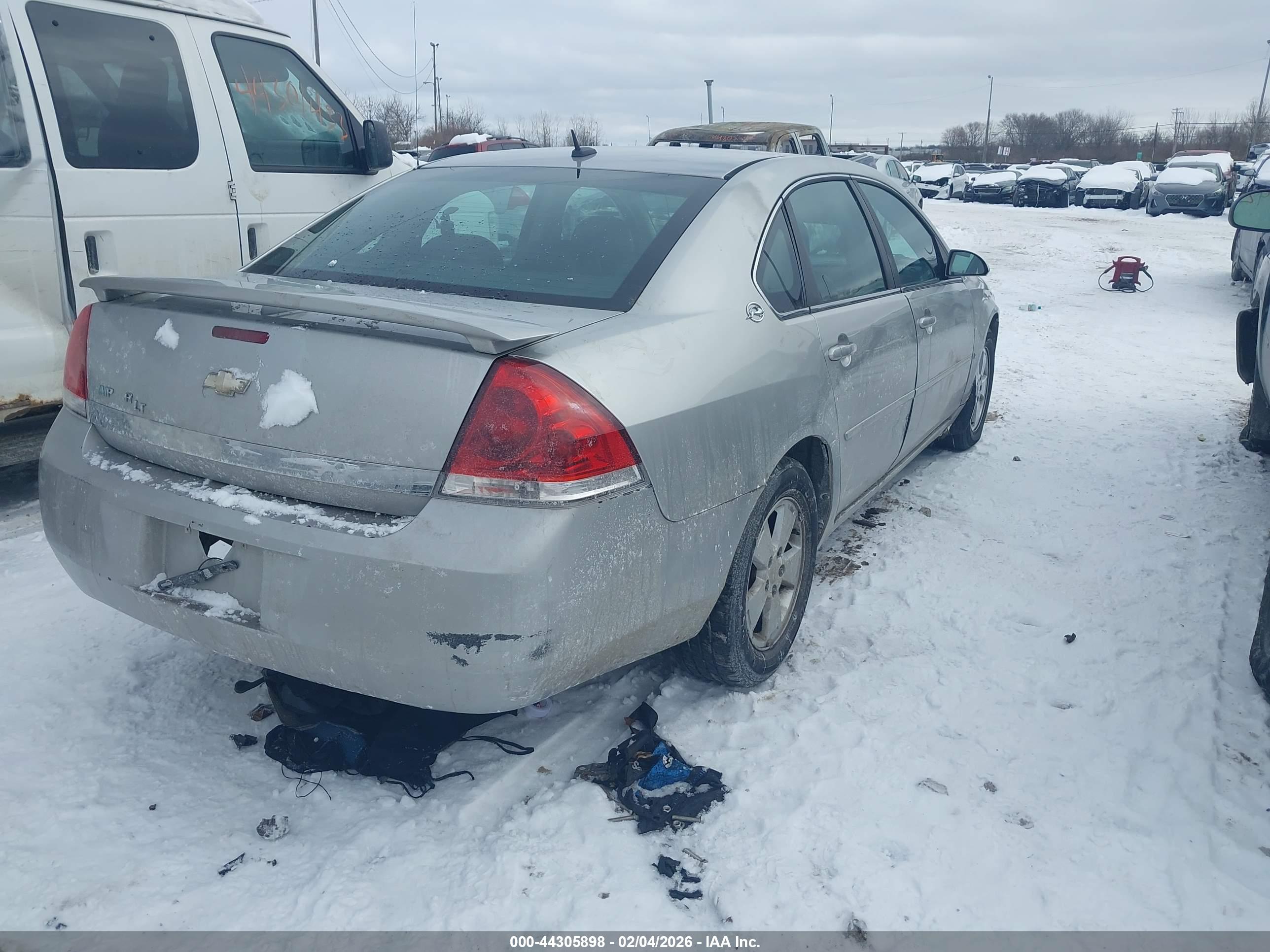 CHEVROLET IMPALA image 4