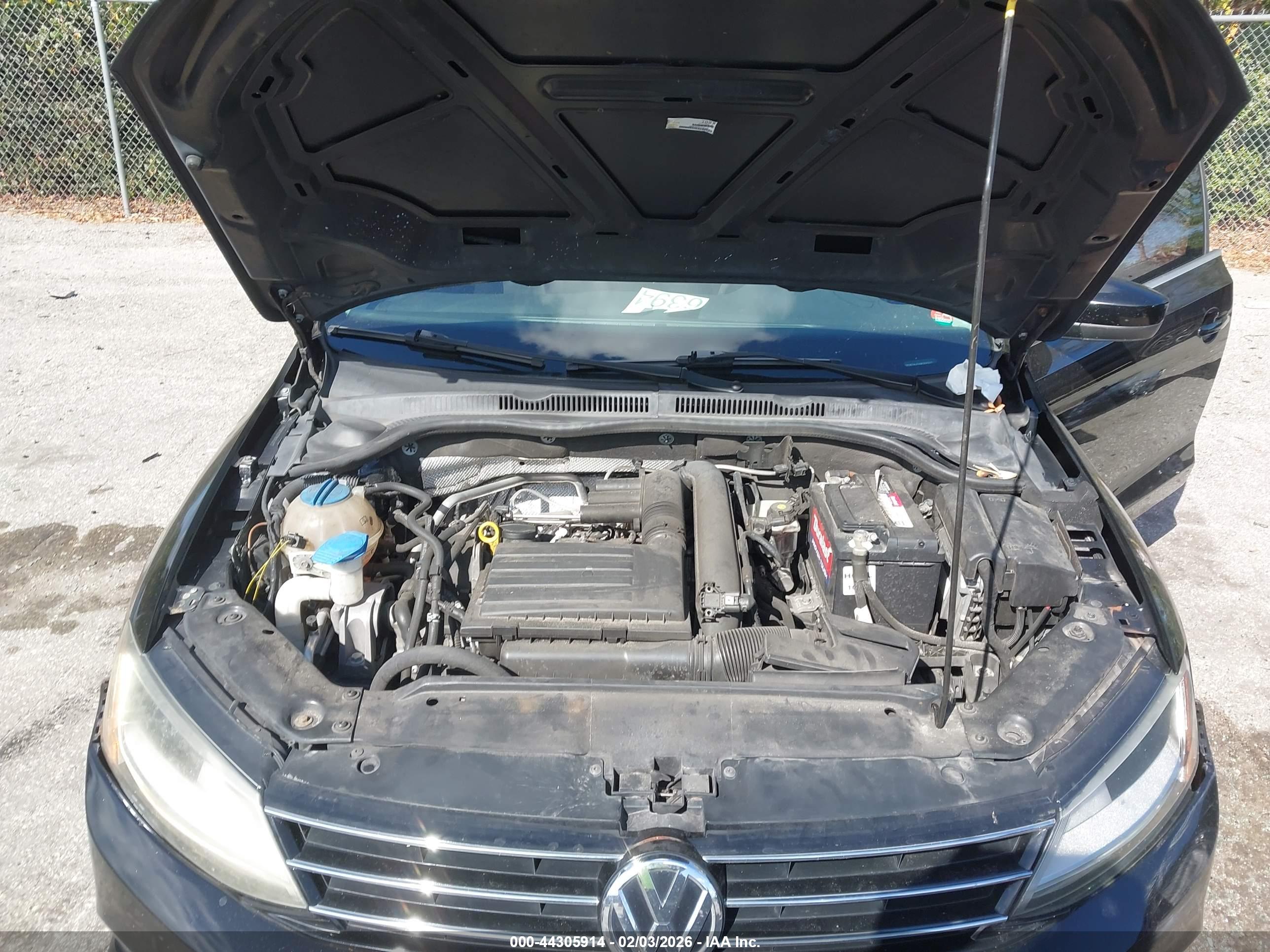 VOLKSWAGEN JETTA image 10