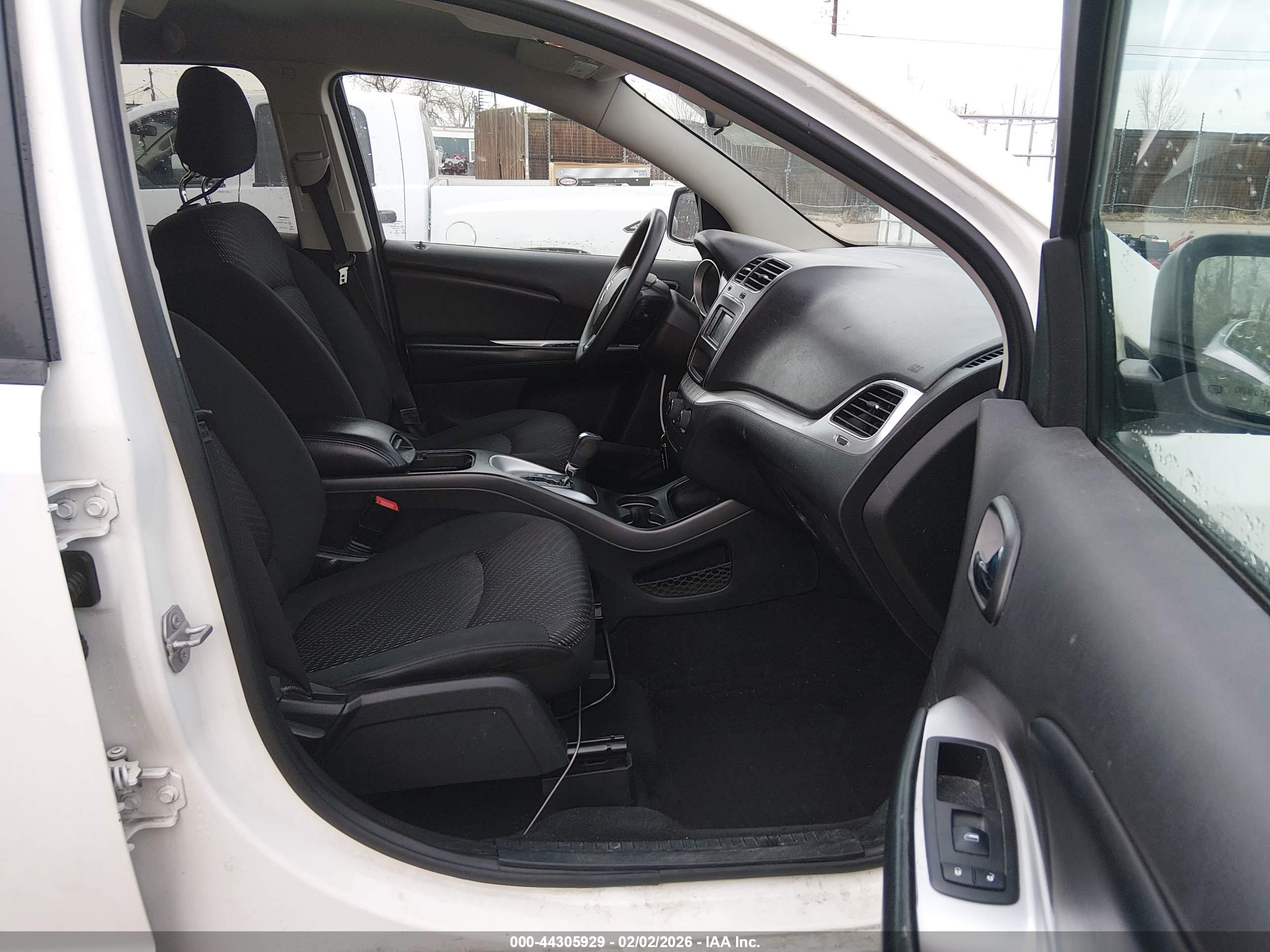 DODGE JOURNEY image 5