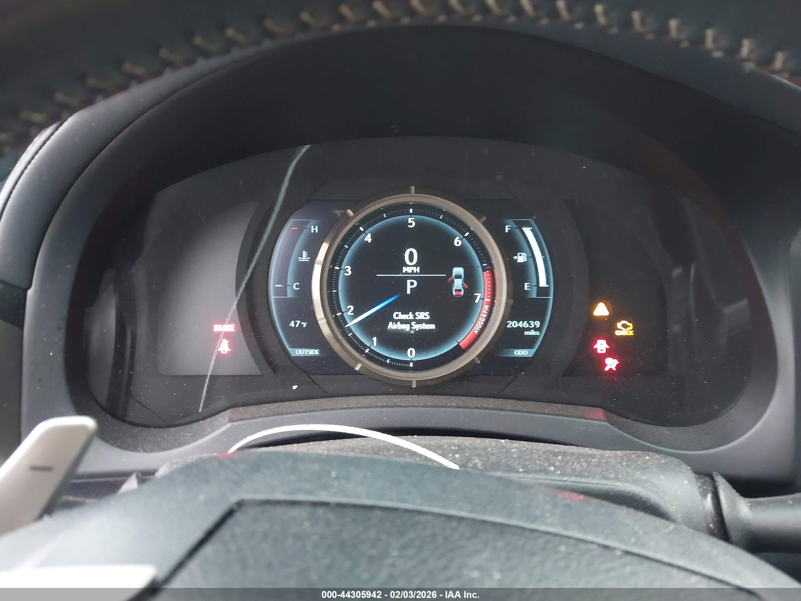 LEXUS IS image 7